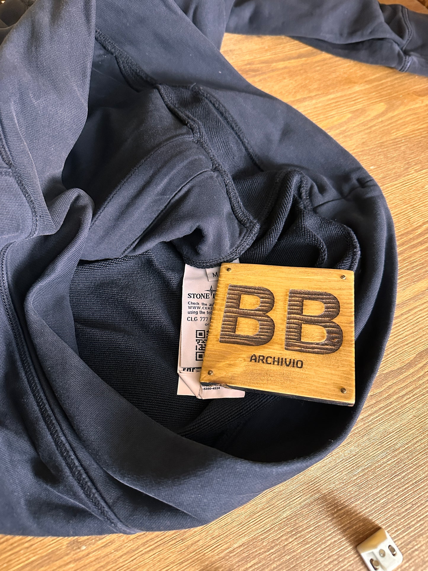 SS21 COTTON CREWNECK in Anthracite Grey