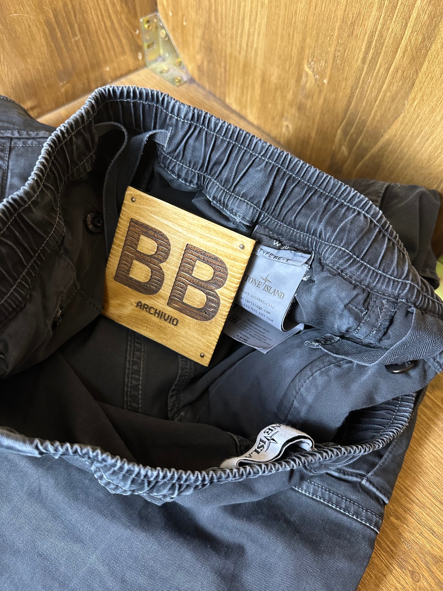 CARGO PANTS in Faded Black