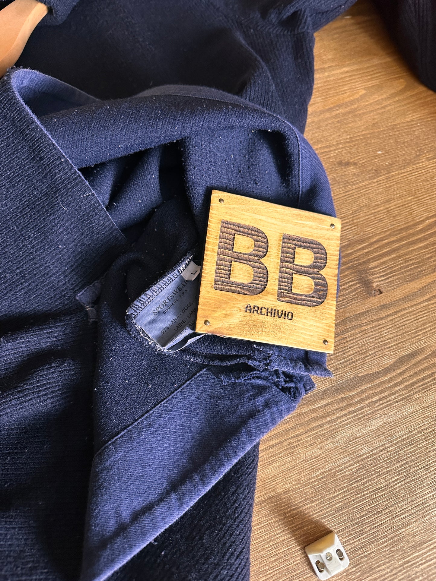 AW01 WOOL/POLYAMIDE JUMPER in Dark Blue