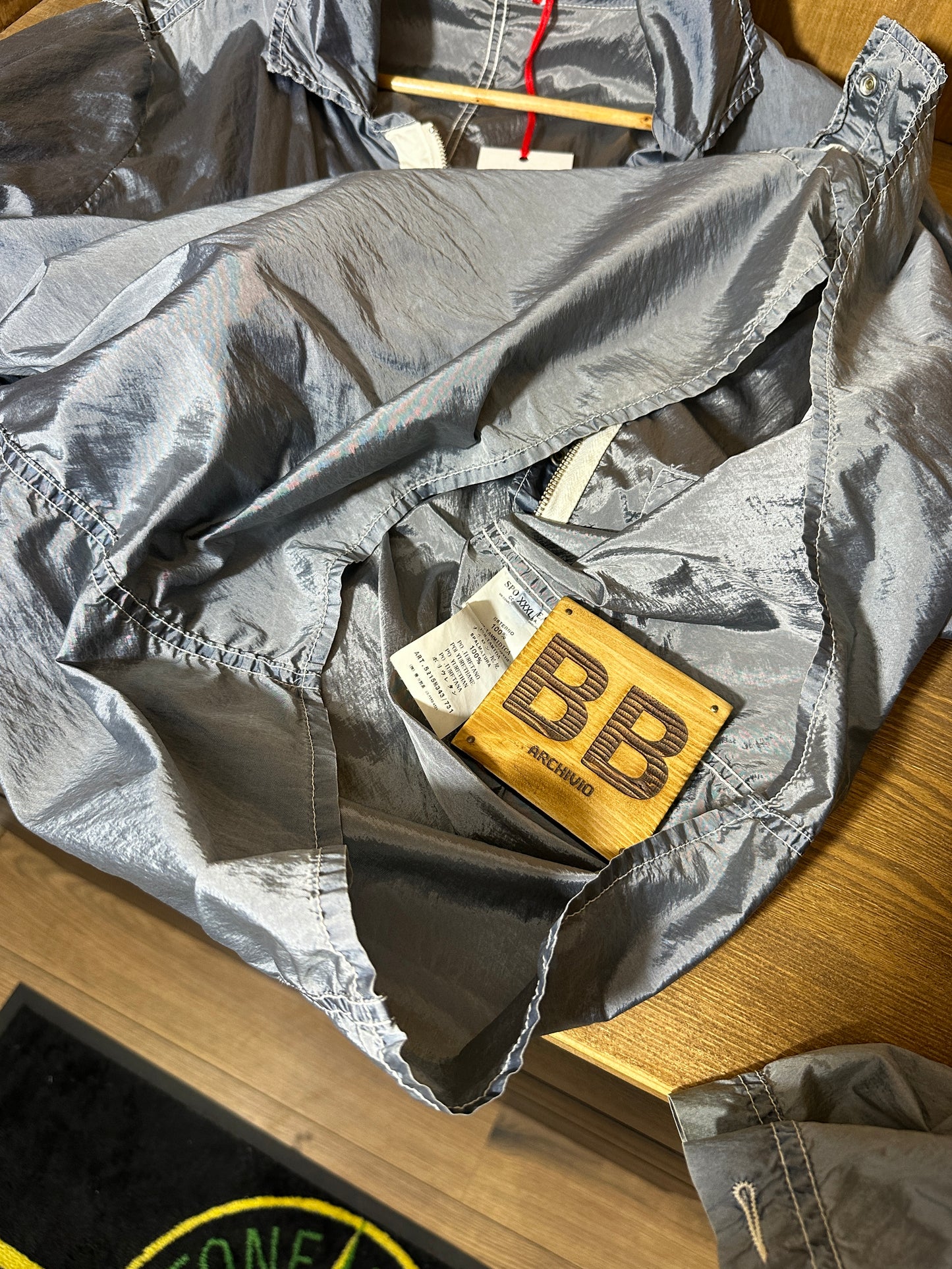 SS10 NYLON METAL JACKET in Quartz Grey