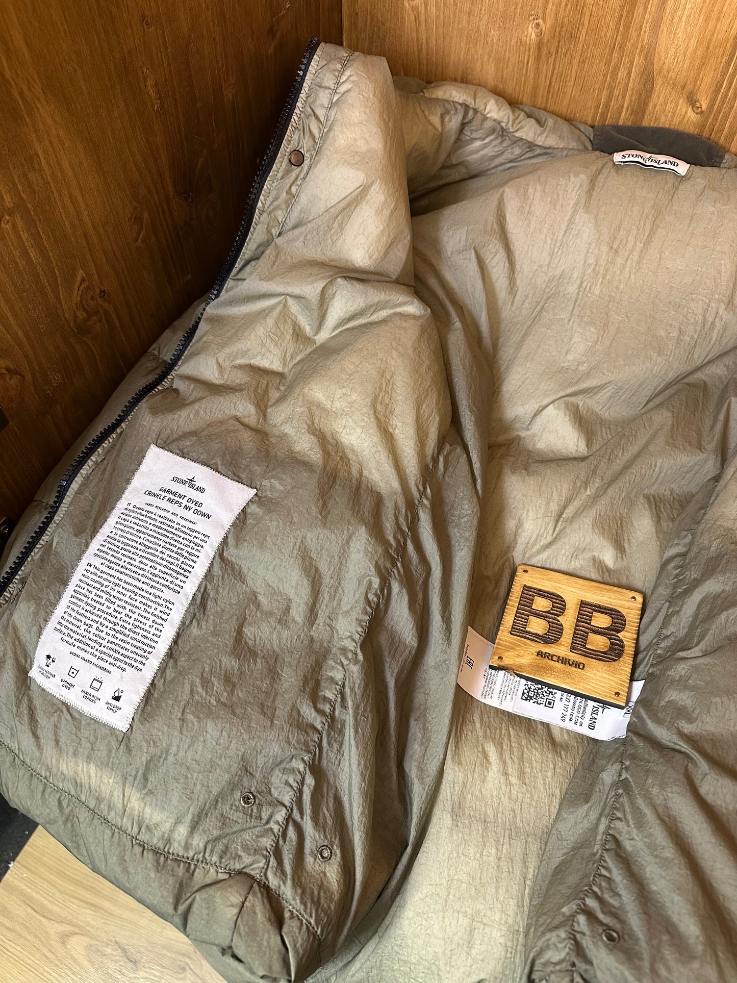 GARMENT DYED CRINKLE REPS NY-DOWN Pine green