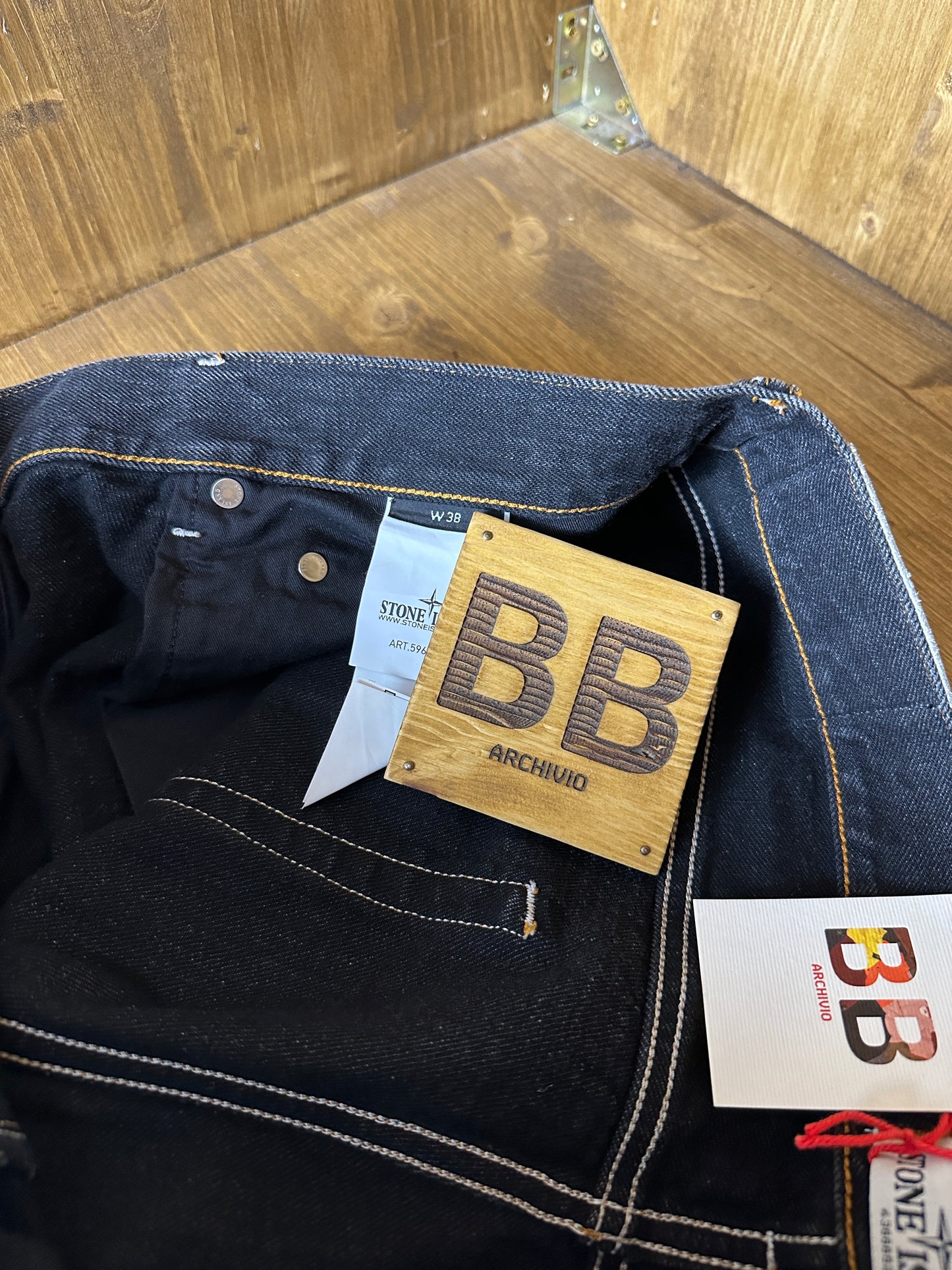 AW13 JEANS in Dark Grey with contrast stitches