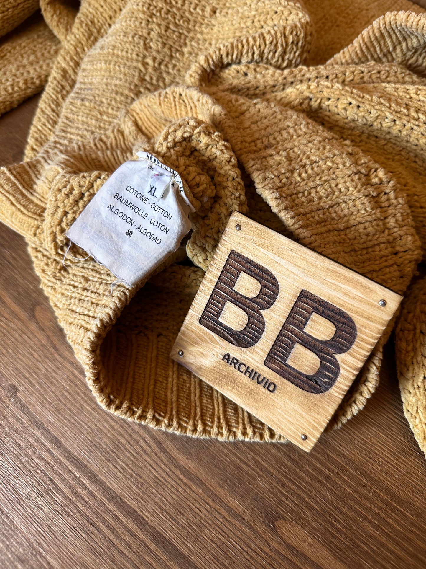 AW97 CHENILLE JUMPER in Yellow