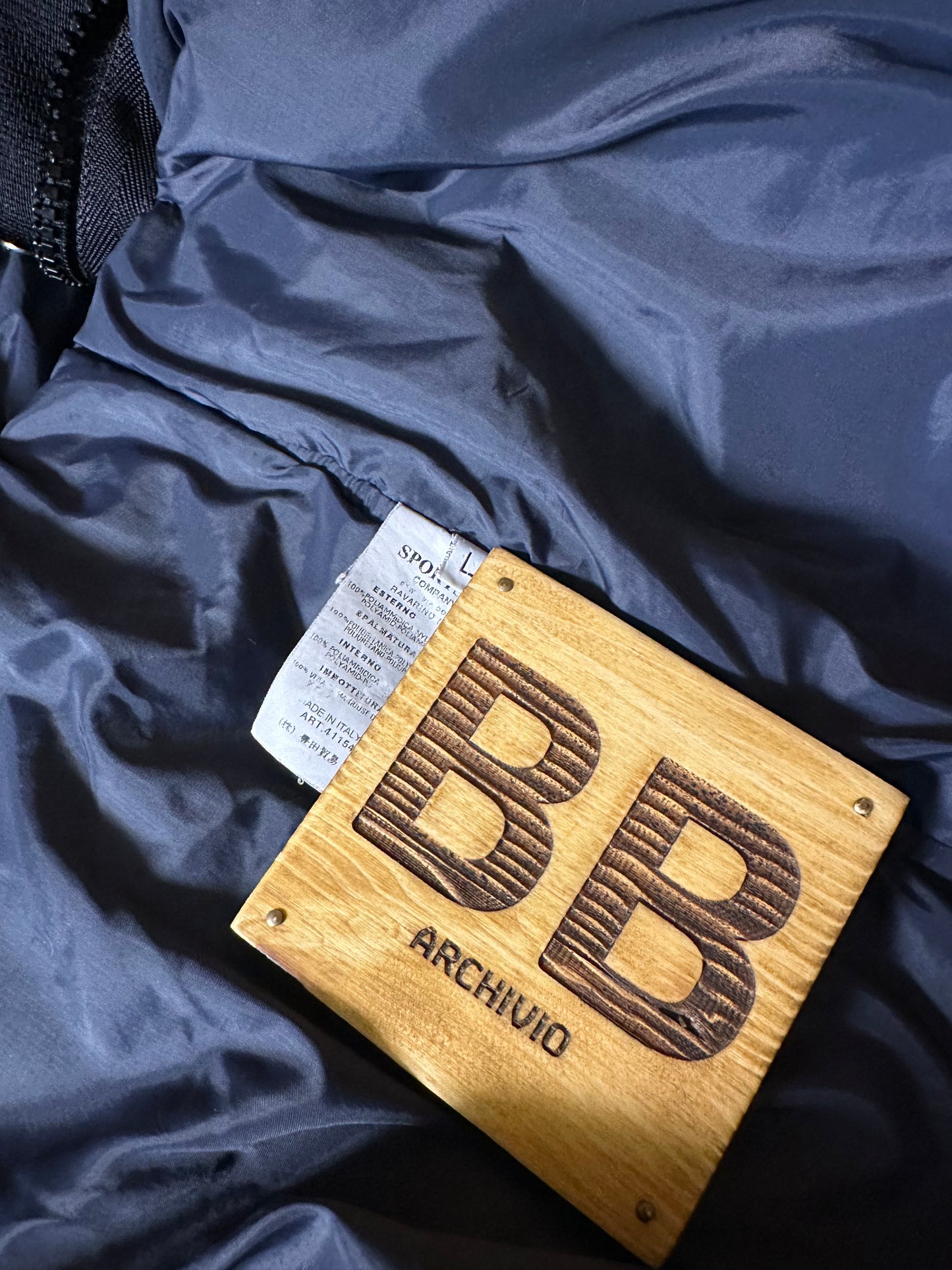 AW04 GREY METALLIC TEXTURE DOWN JACKET