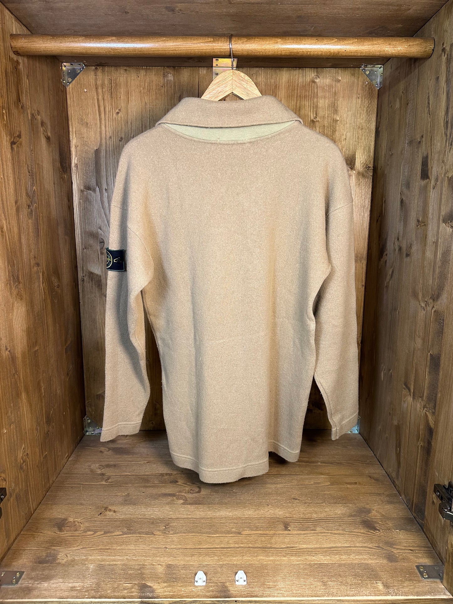 AW94 1/4 ZIP BROWN SWEATER