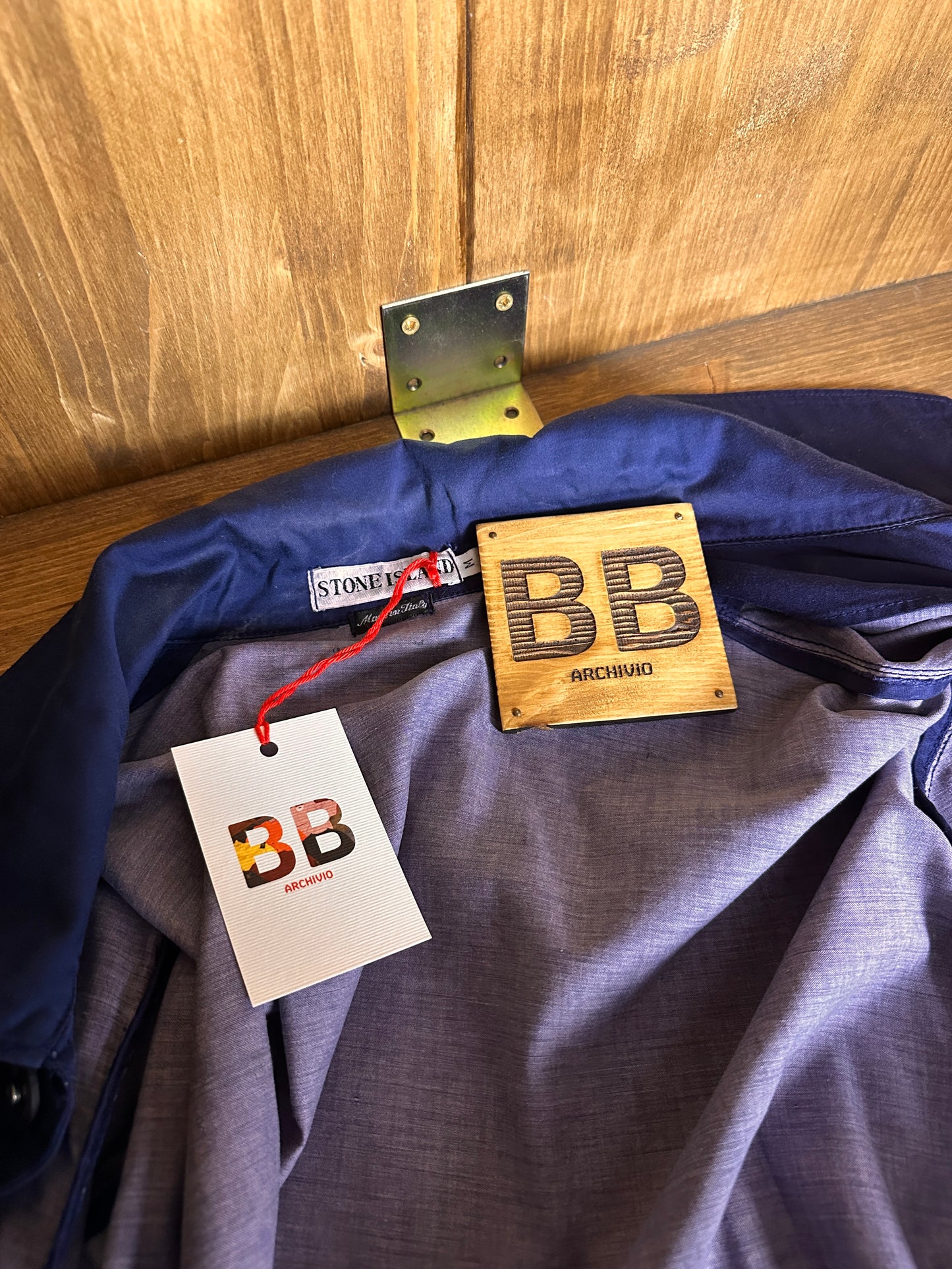 SS91 RASO GOMMATO REINFORCED RUBBER BUTTONS in Sapphire Blue