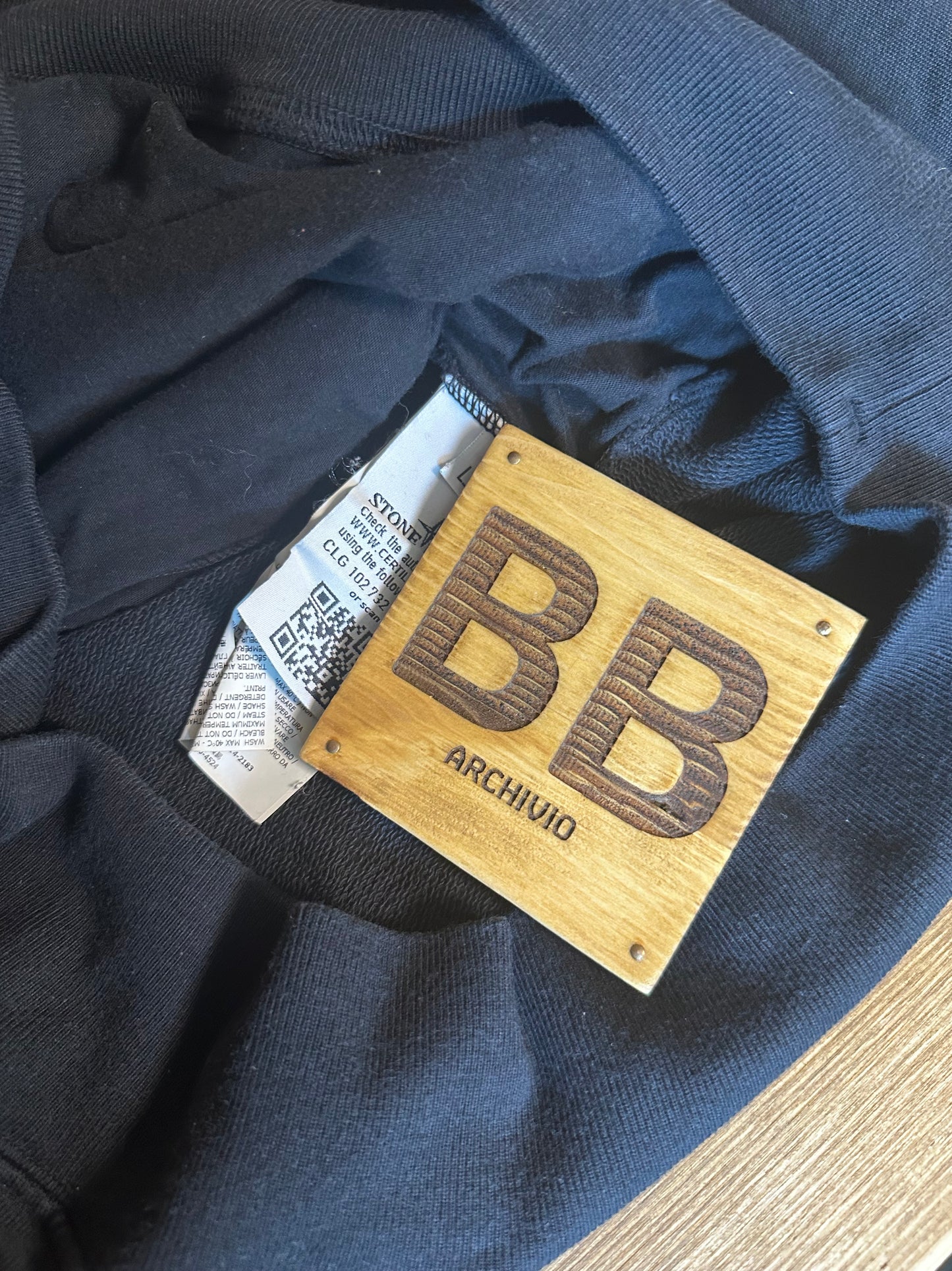 MARINA GLOW IN THE DARK CREWNECK