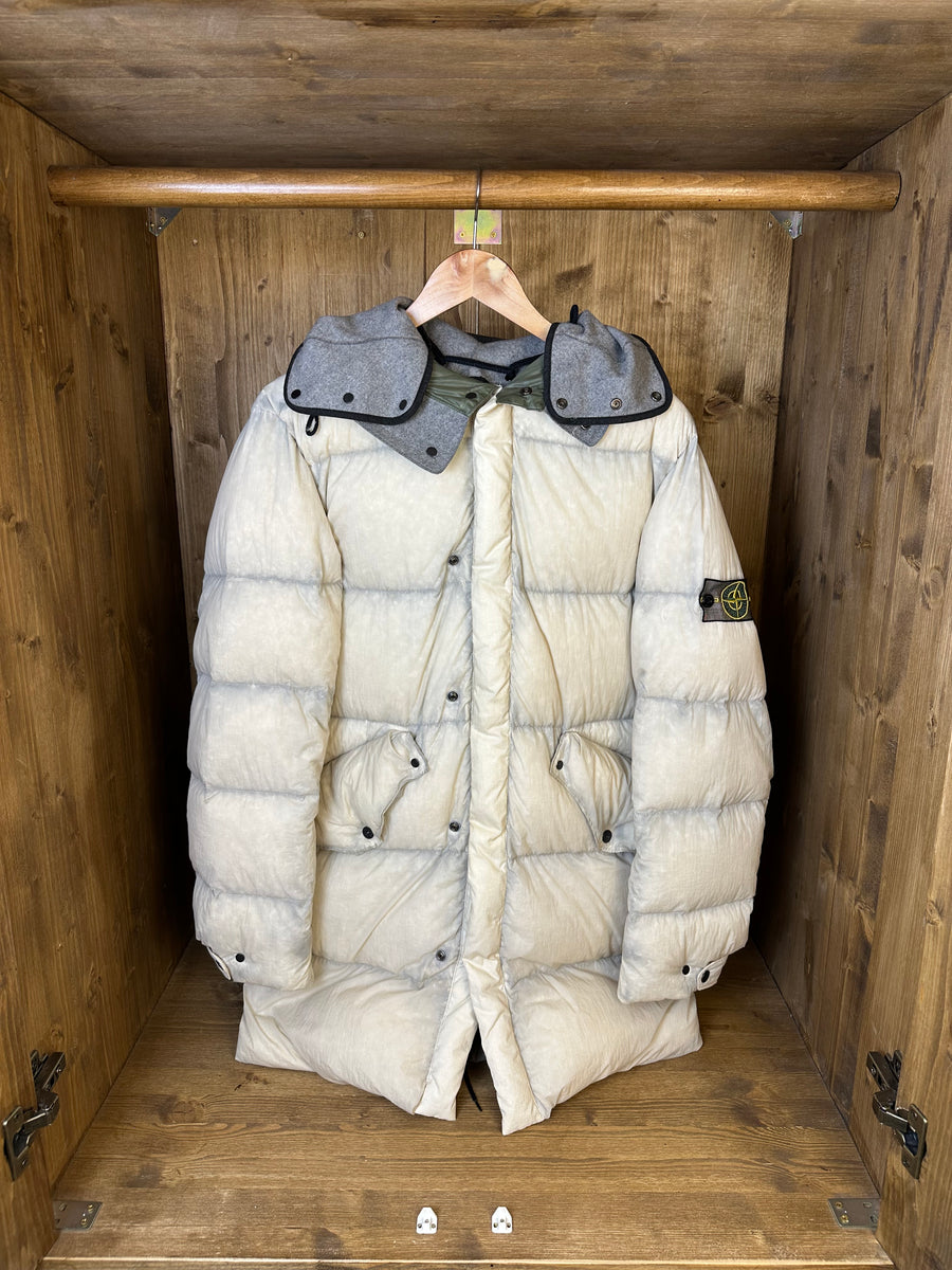 AW09 NYLON OPAQUE GOOSE DOWN PARKA in White