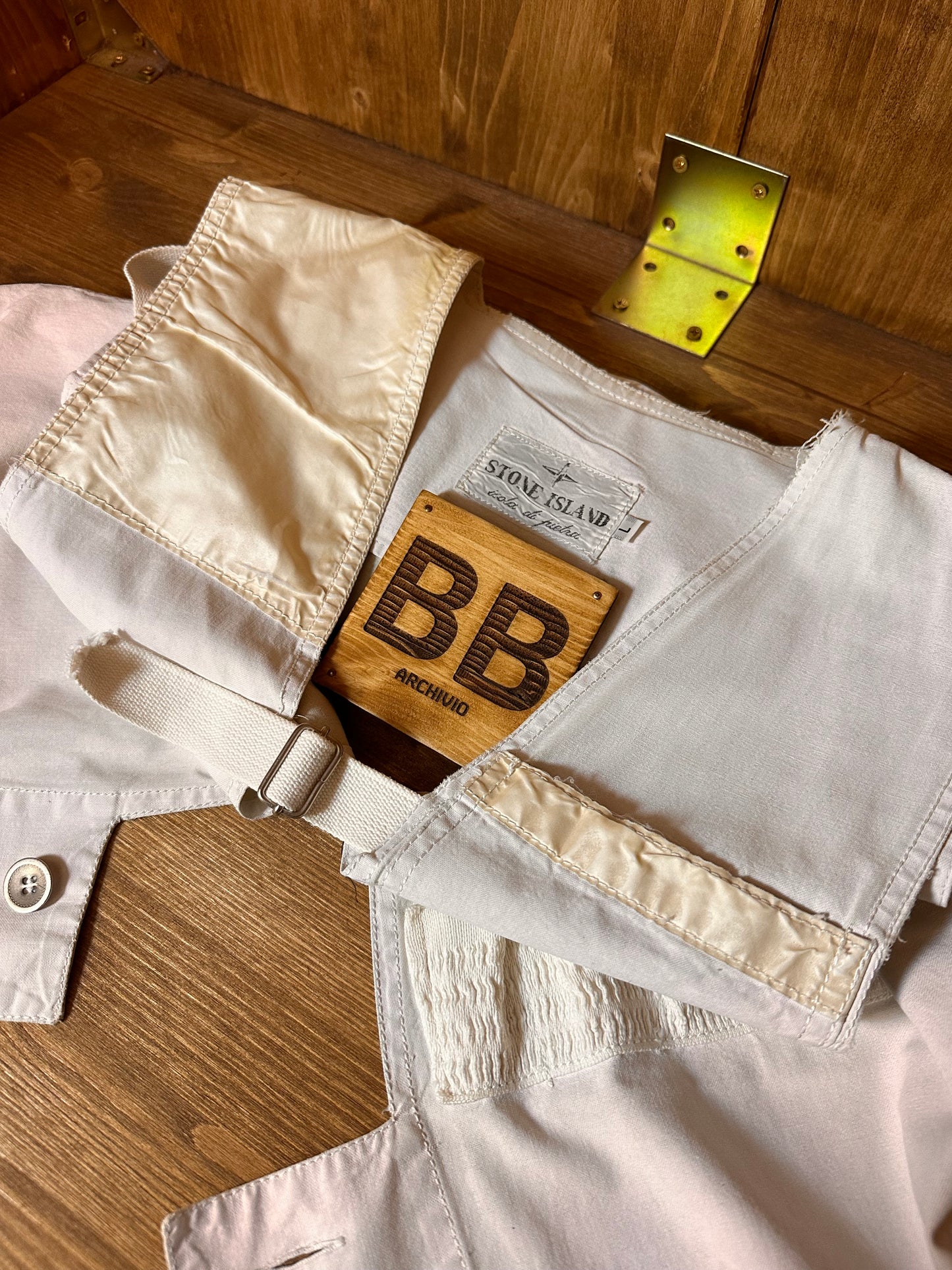 SS1983 TELA STELLA WHITE UTILITY REFLECTIVE VEST