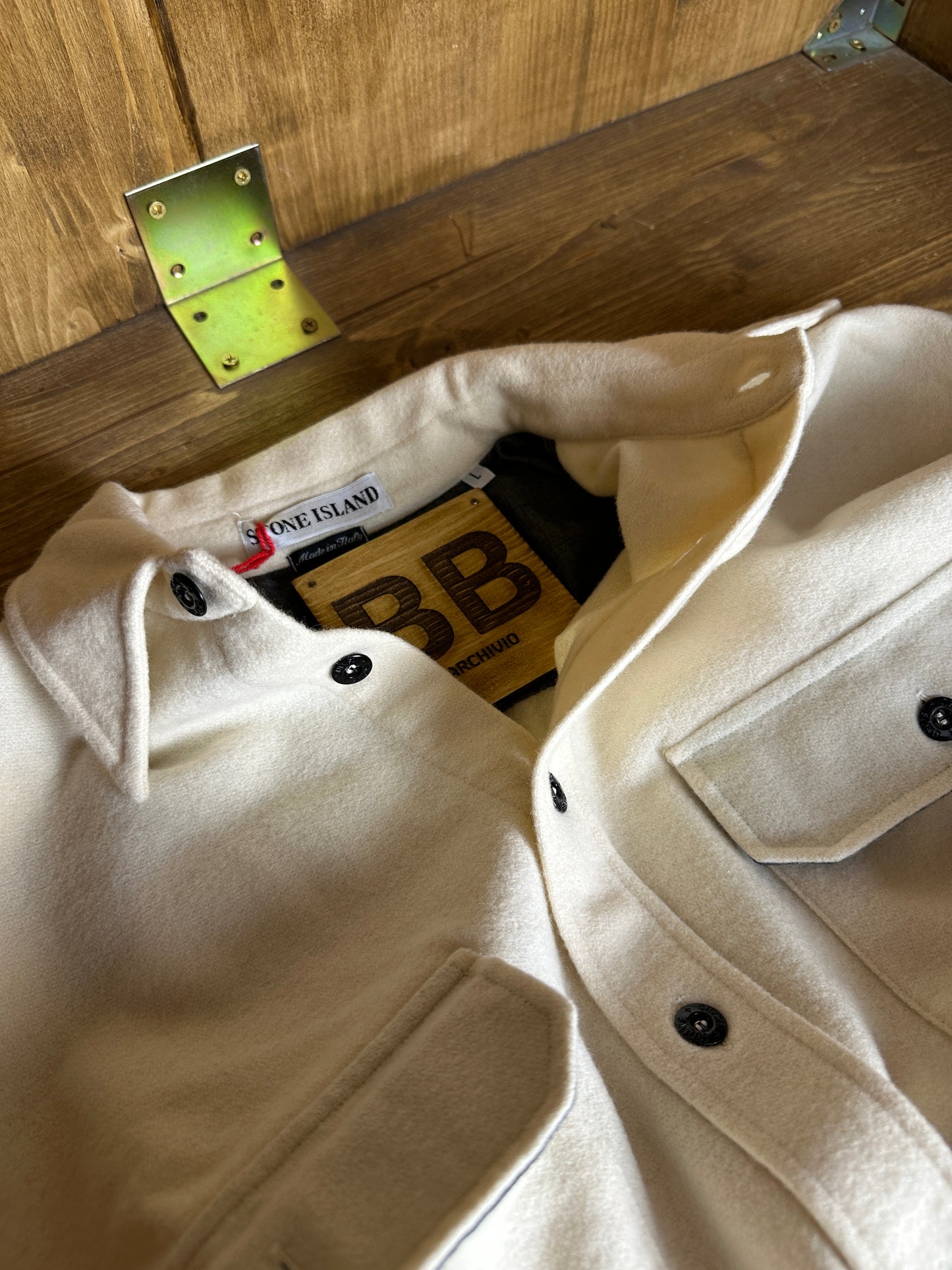 AW96 WOOL OVERSHIRT in Beige
