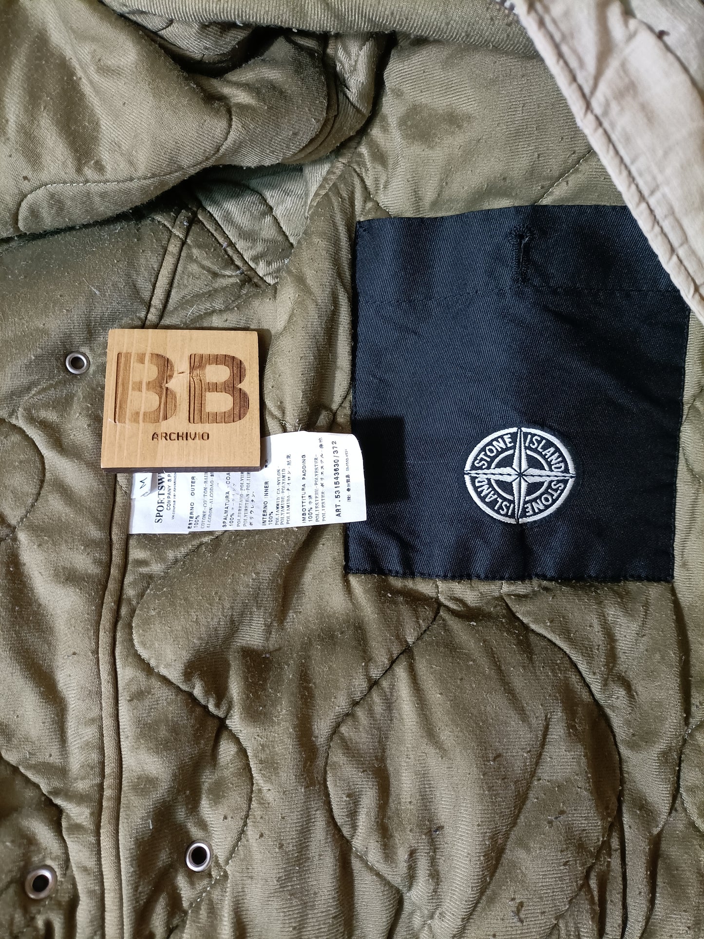 Striped mussola gommata