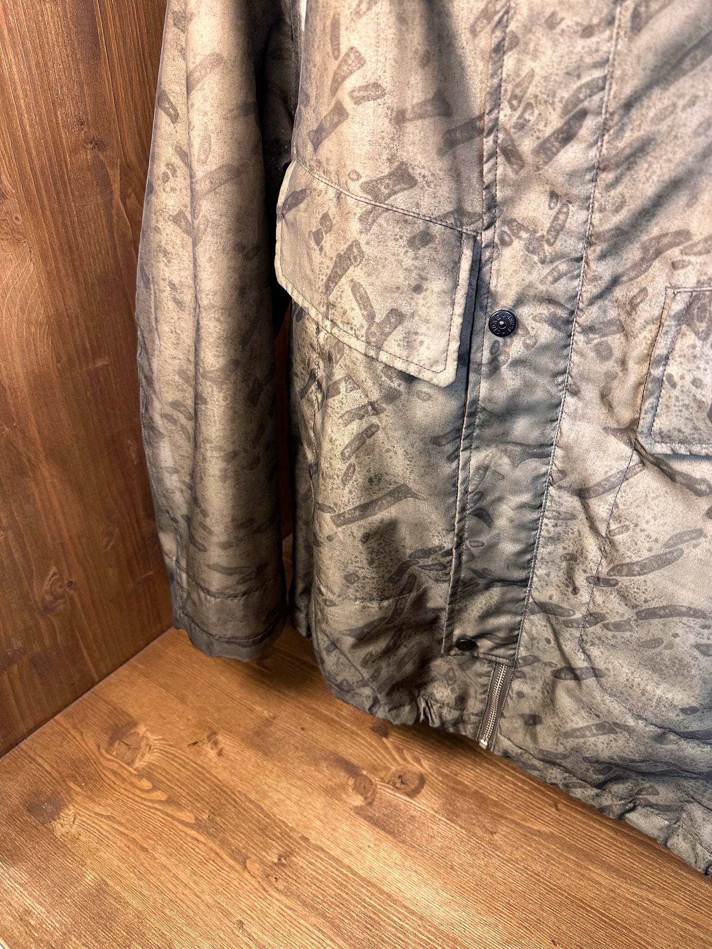 AW01 MONOFILAMENT CAMOUFLAGE with detachable boiled wool inner