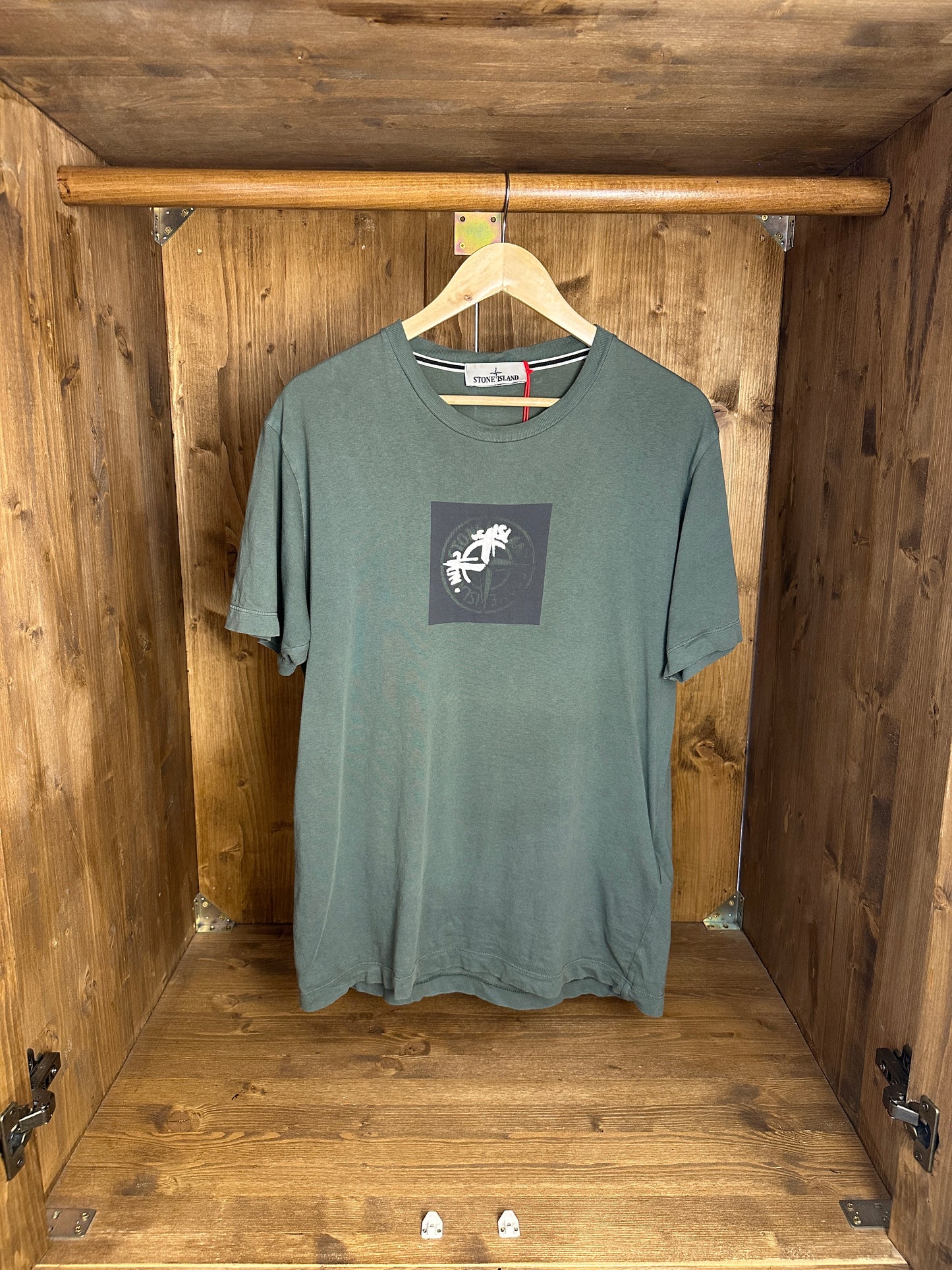 SS23 LOGO TEE in Mint Green & White