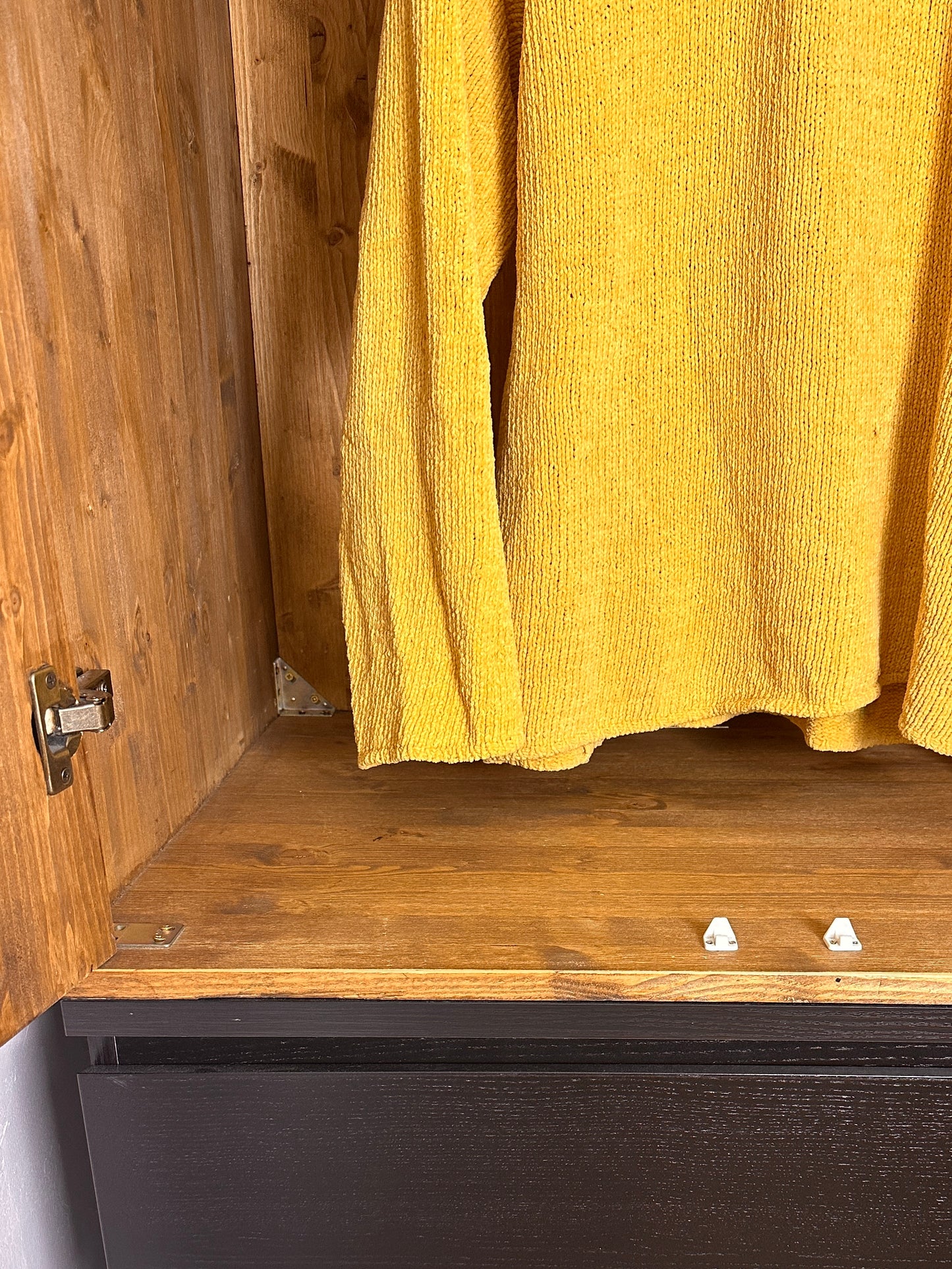 AW98 CHENILLE COTTON JUMPER in Saffron Yellow