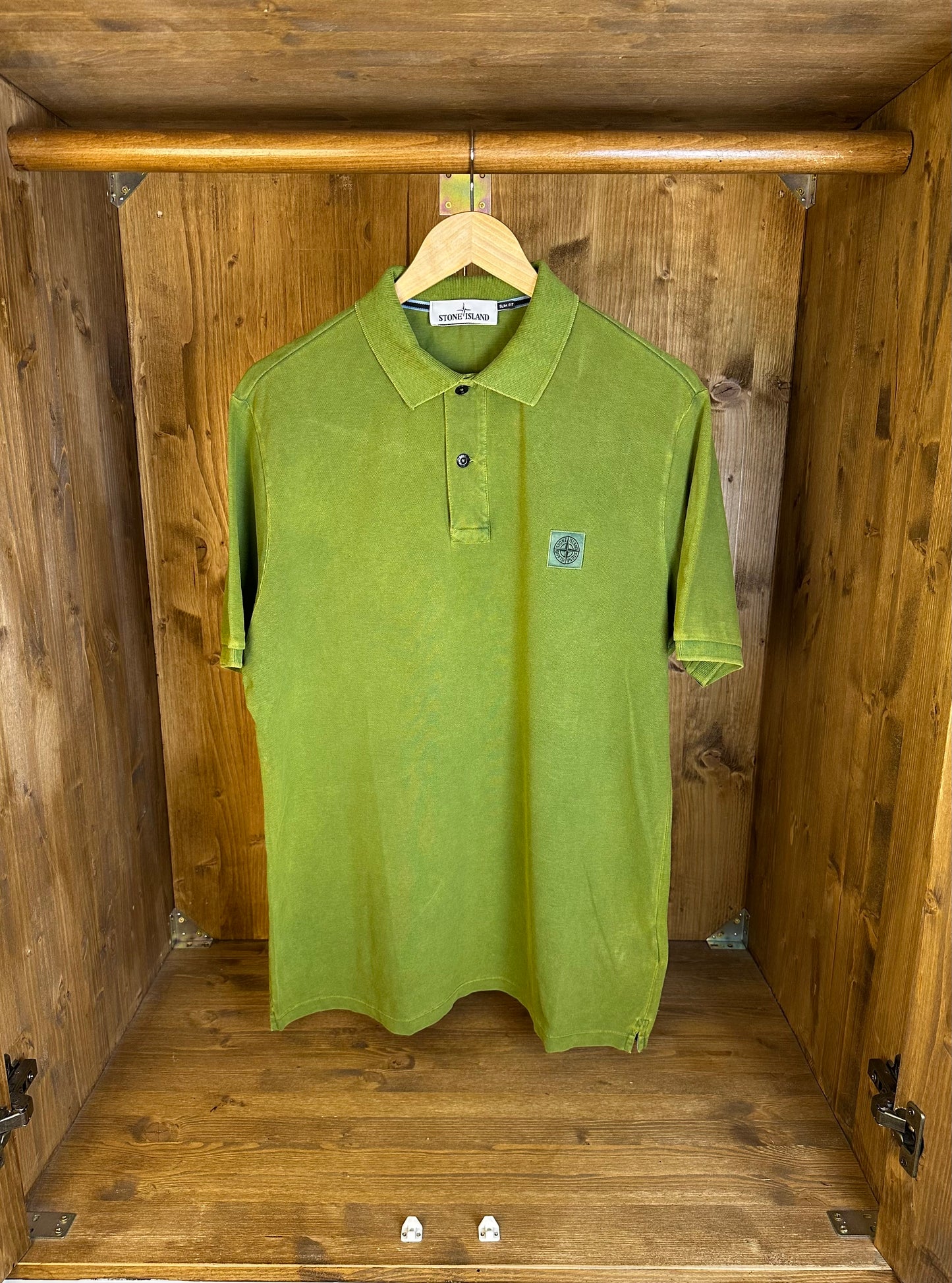 SS19 POLO SQUARE BADGE in Green Acid wash