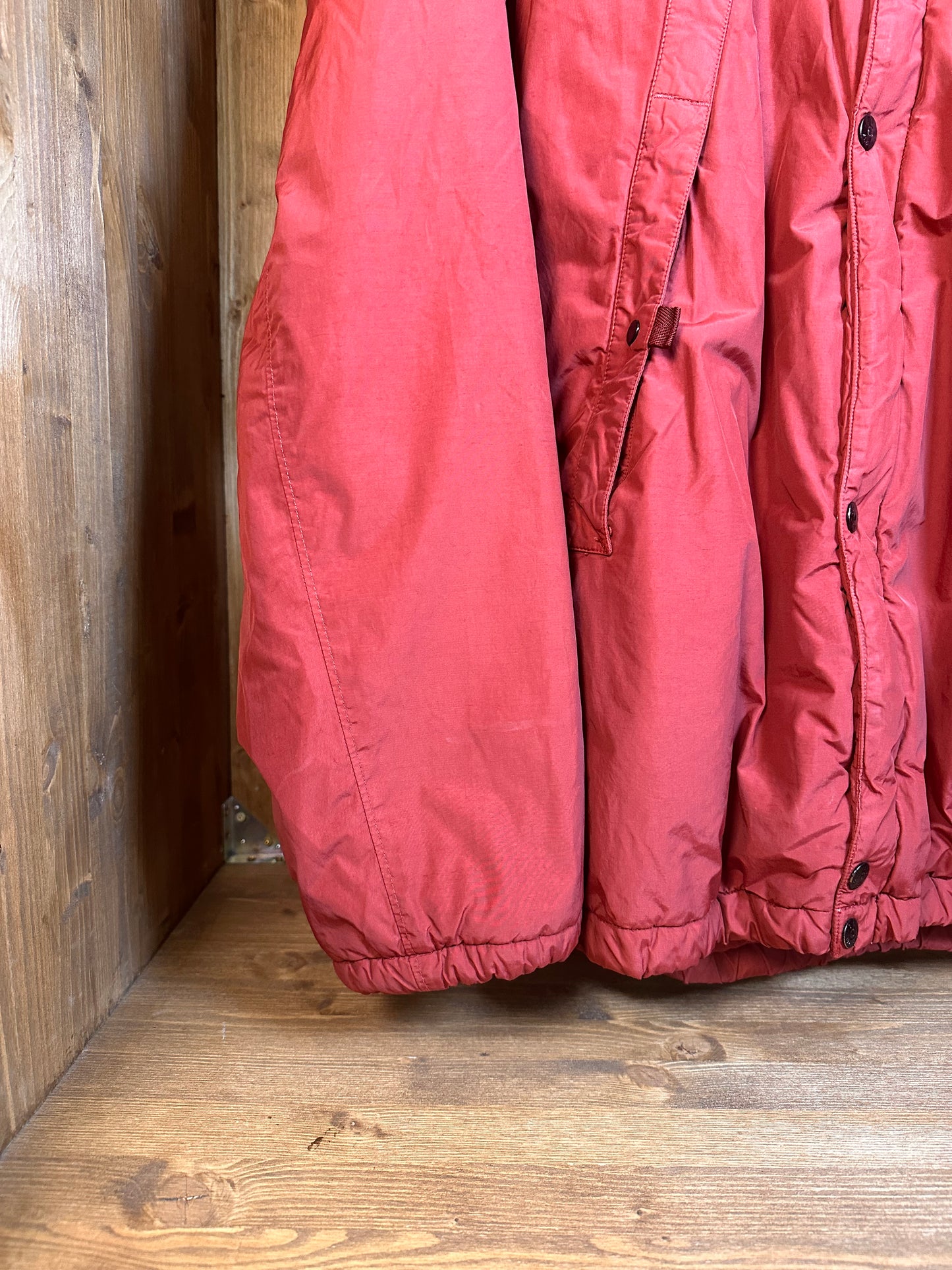 AW03 RED NYLON JACKET with quilted inner