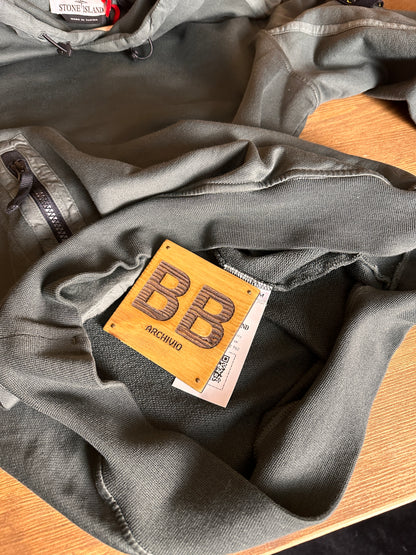 AW23 MULTI PANEL HOODIE in Moss Green