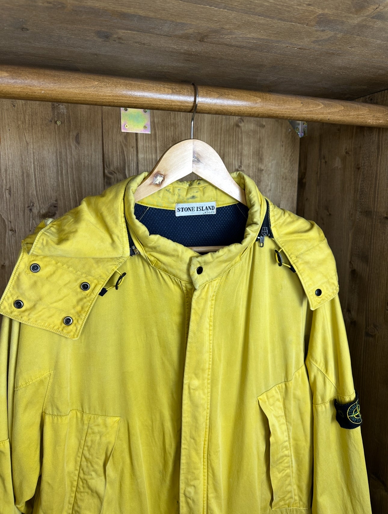 AW99 RASO GOMMATO WITH INNER MESH In Faded Yellow (restored 1/1)