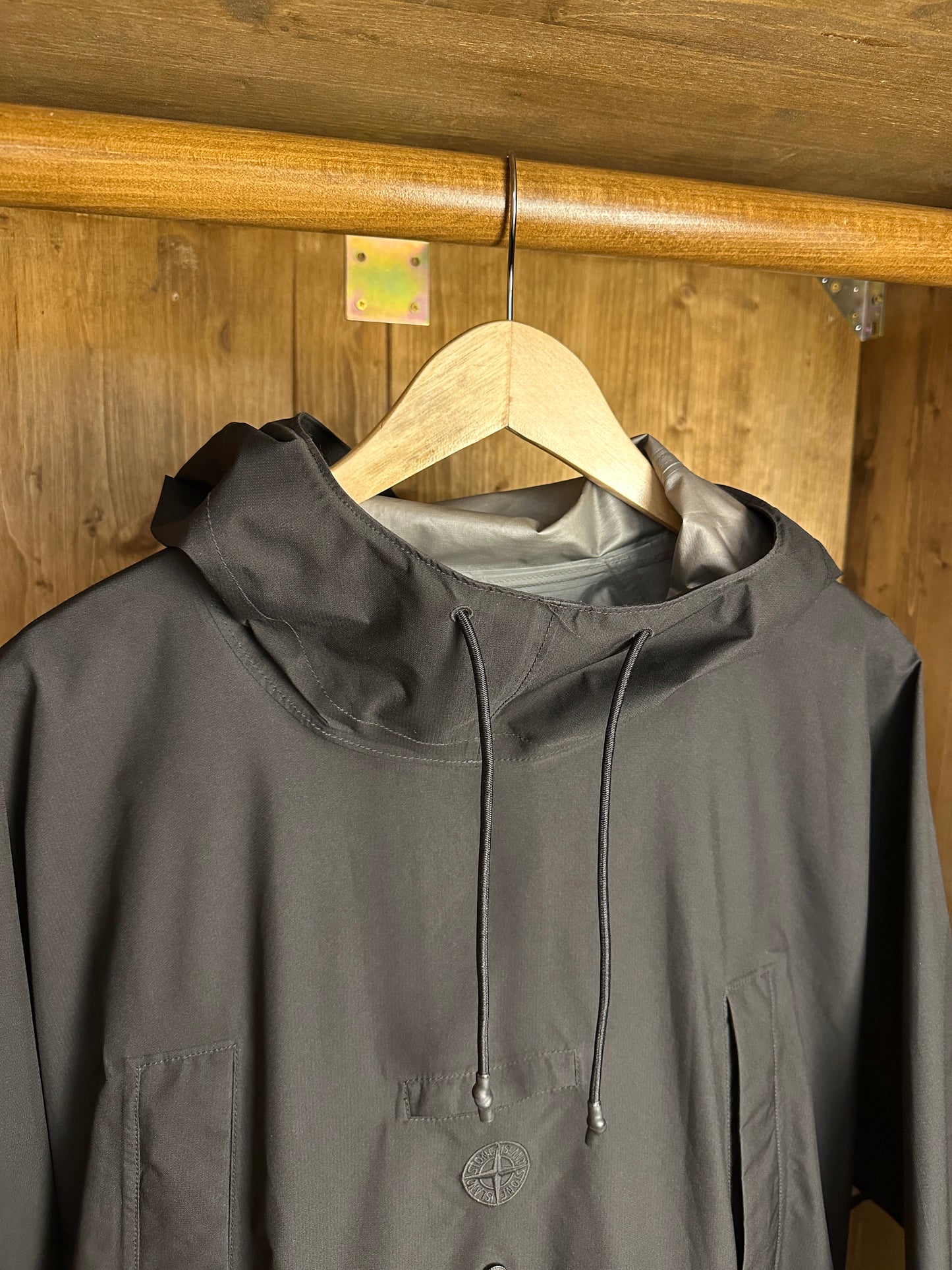 AW21 RIPSTOP GORE-TEX WITH PACLITE PRODUCT TECHNOLOGY in Deep Black