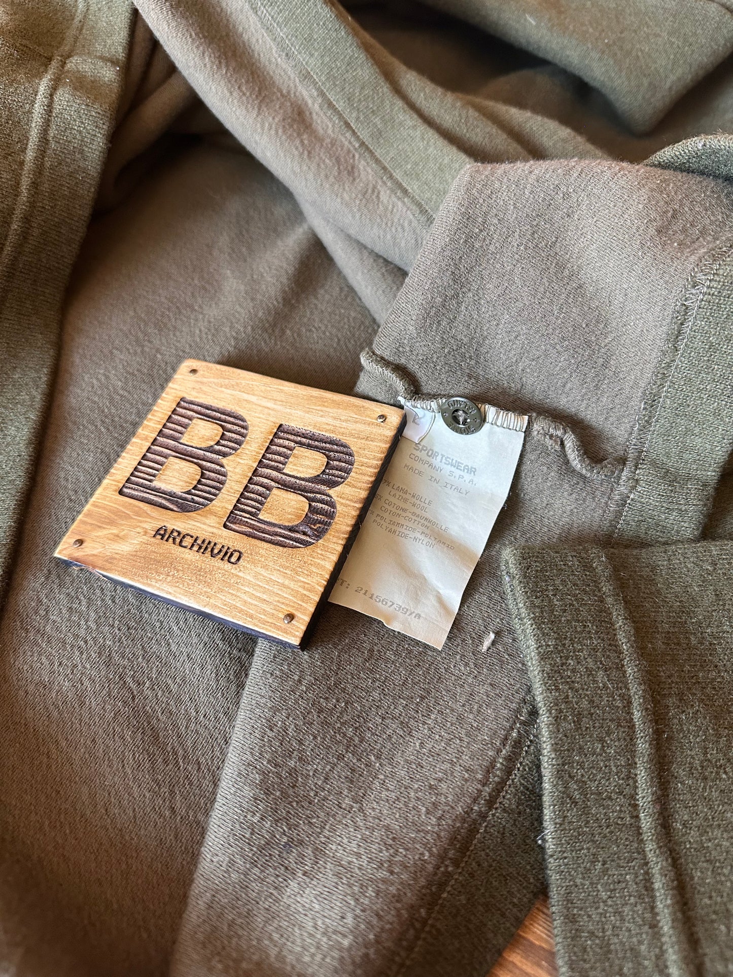 AW94 JUMPER in Khaki