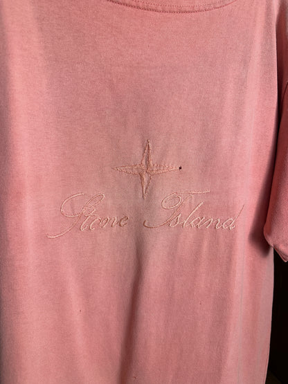 SS87 EMBROIDERED SPELLOUT BOAT NECK TEE in Antique Pink