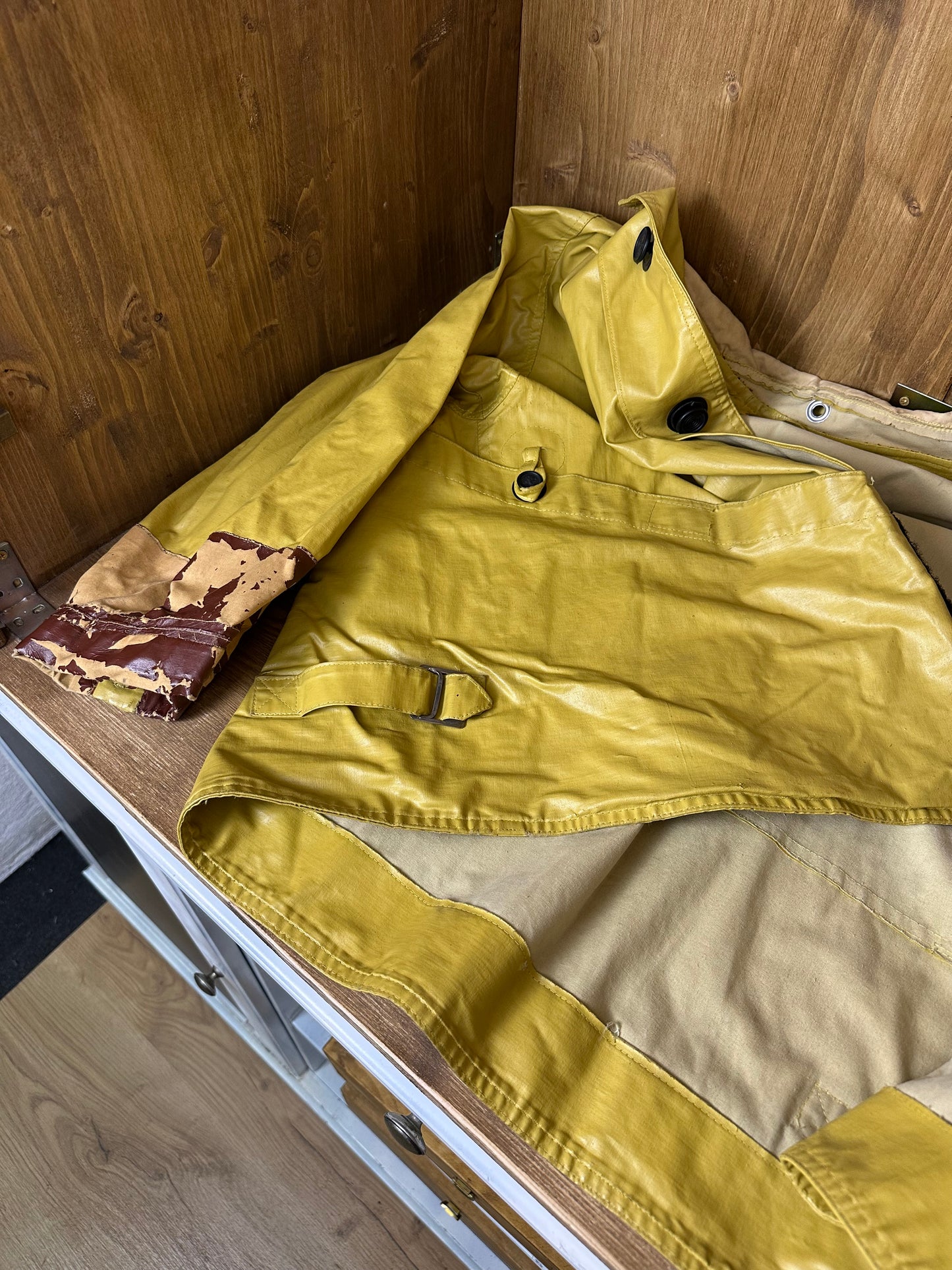 AW84 JJ23 in Yellow (Dior collaboration sample)