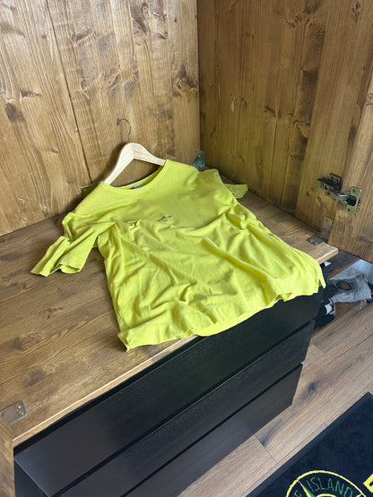 SS00s SPELLOUT TEE in Bright Yellow