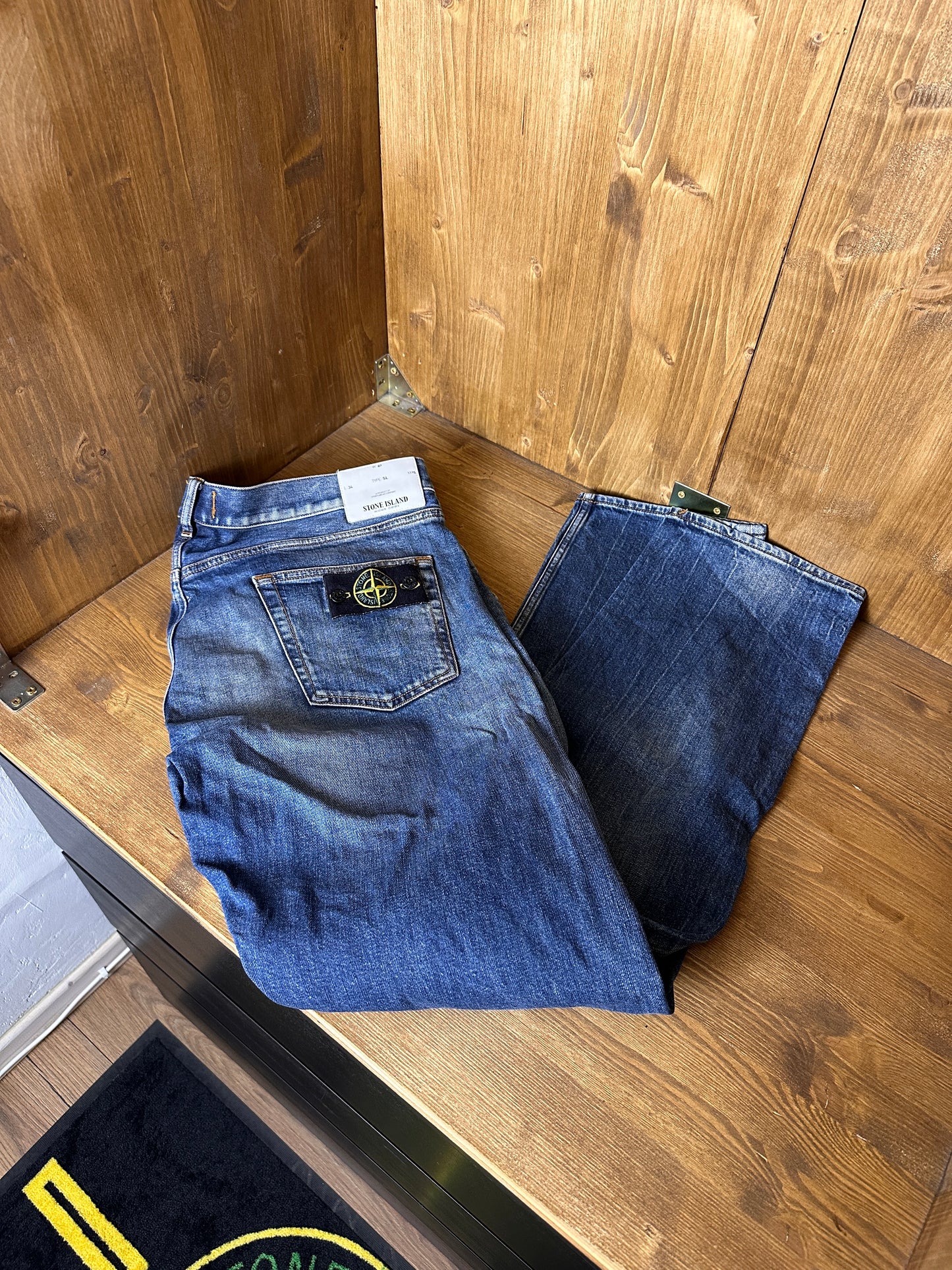 AW10s DENIM JEANS in Light Blue
