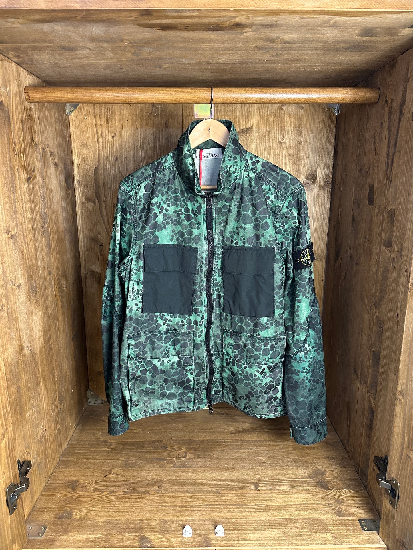 SS18 50 FILI ALLIGATOR CAMO in Mixed Shades of Green