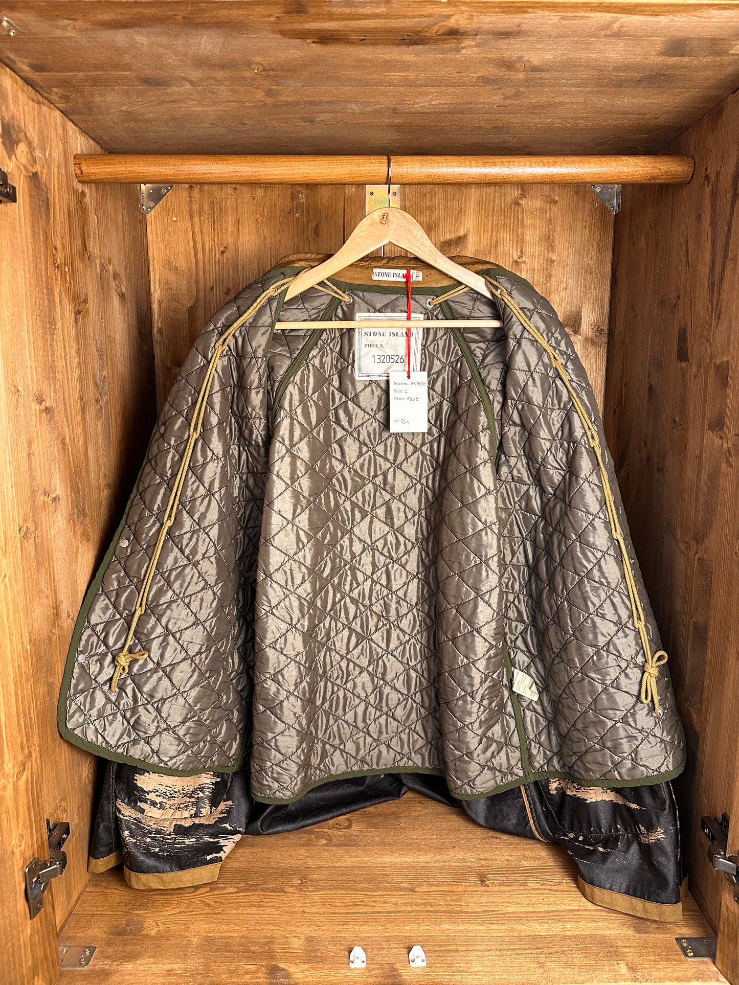 AW89 RASO GOMMATO TRENCHCOAT in Camel Brown