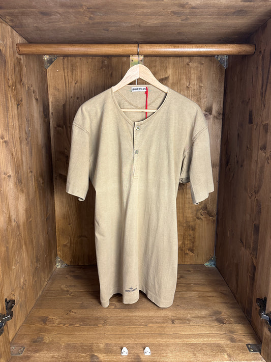 SS89 METAL BUTTONS TEE in Yellow Grey