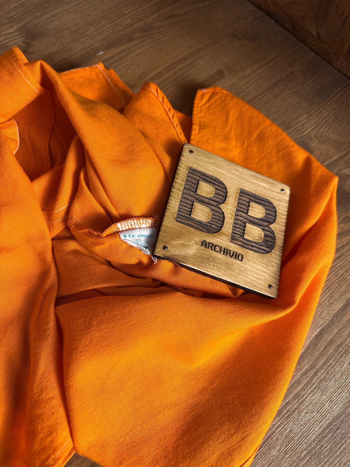 SS80 SURFER LOGO COTTON SHIRT in Pastel Orange