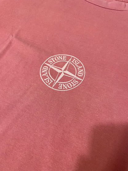 Pink compass logo tee