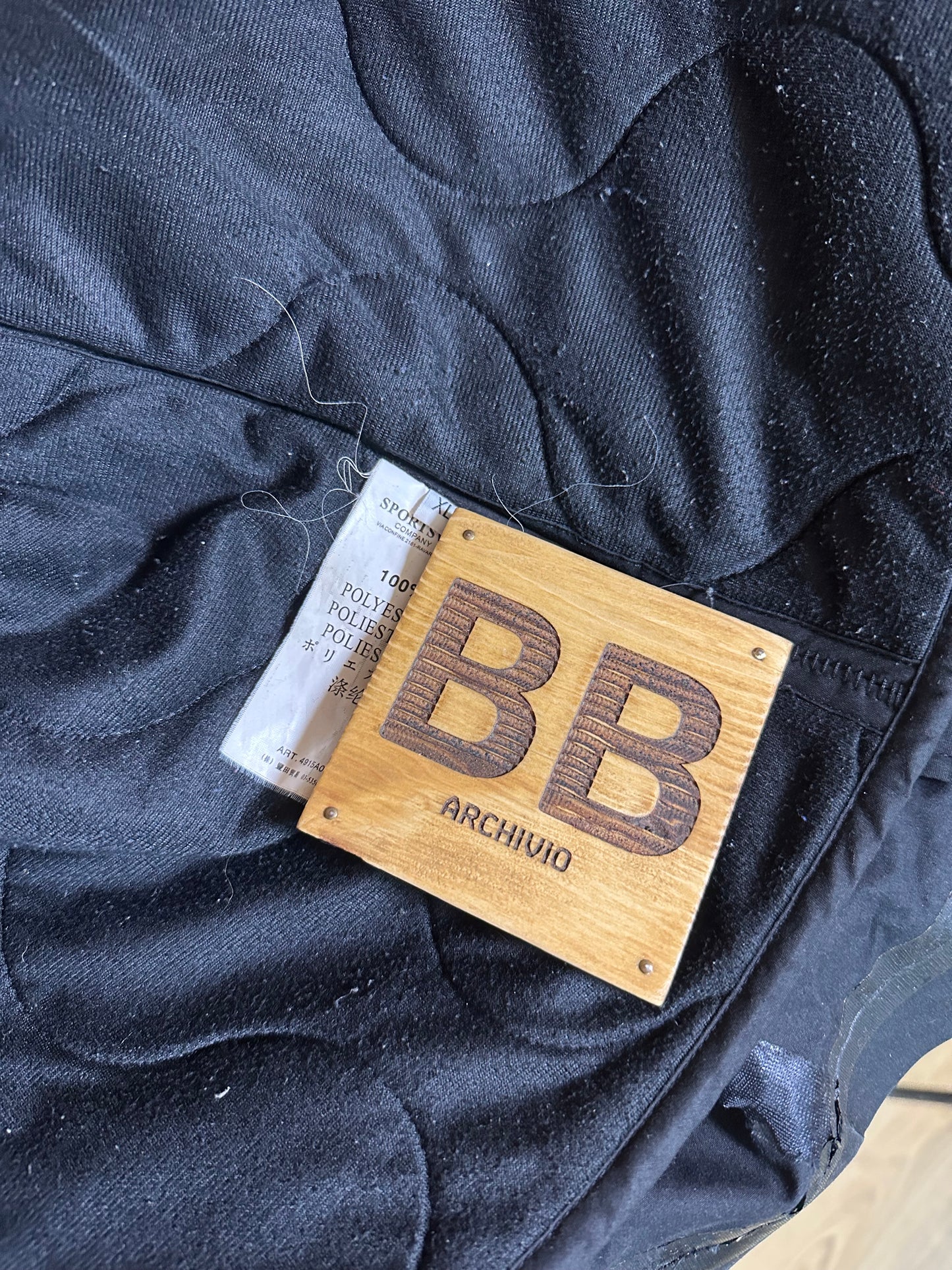 AW08 BLACK VENTILE SHORT TRENCH