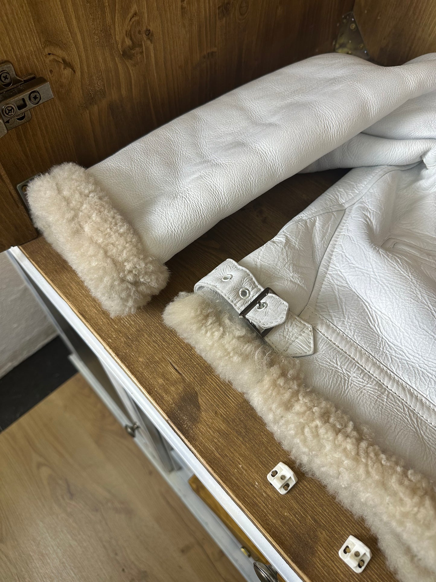 AW06-07 HANDPAINTED SHEEPSKIN BOMBER in Glacial White from Archivio