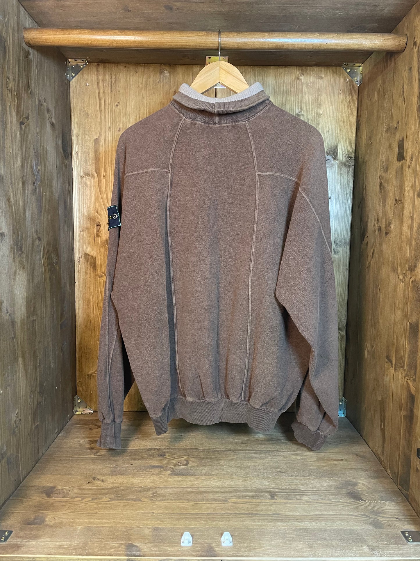 1988 Rollkragenpullover aus Teddyfleece in Braun
