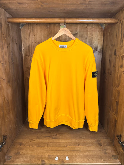 BRIGHT YELLOW CREWNECK with embroidered spell-out