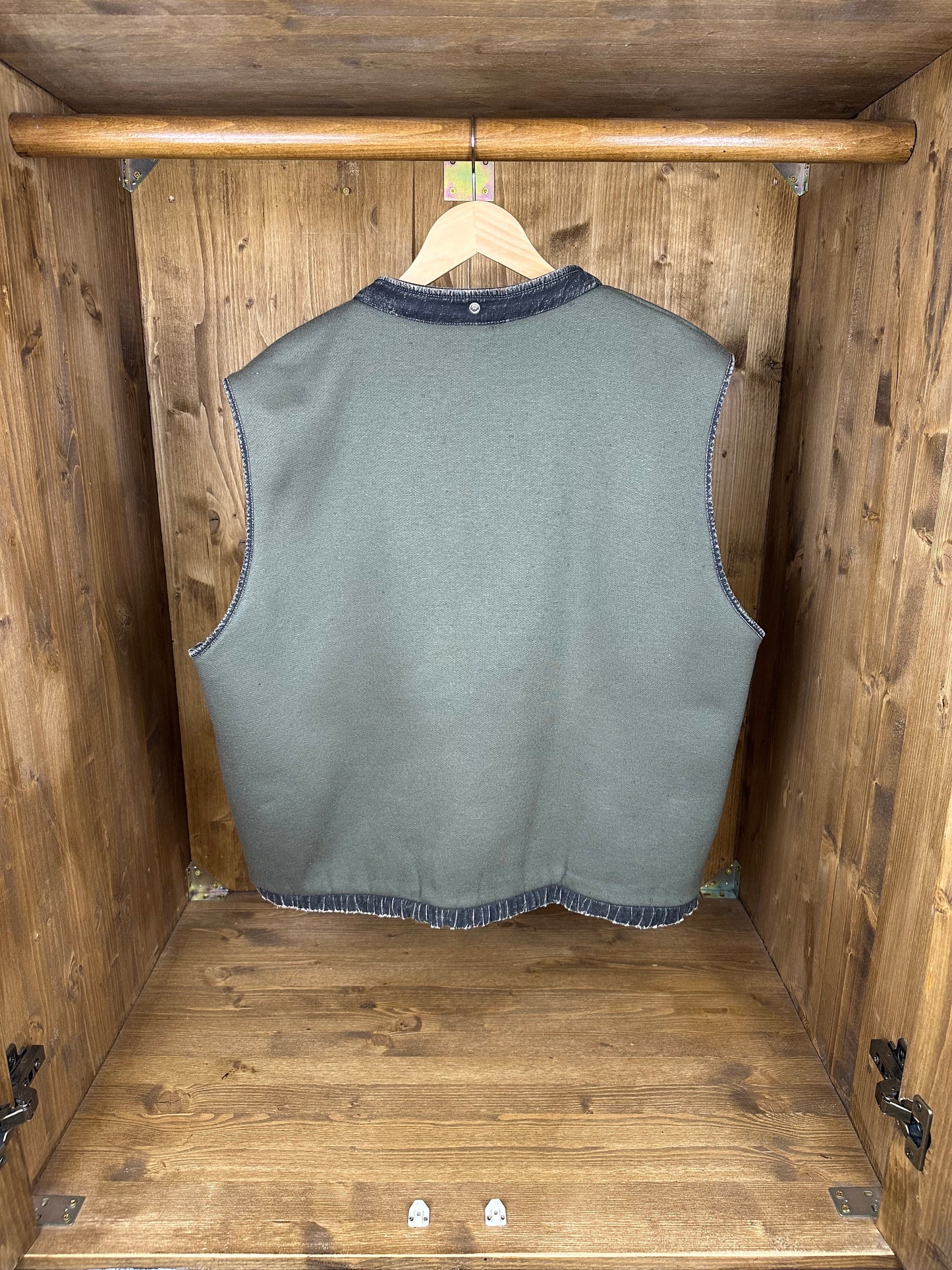 AW82 TELA STELLA FLEECE VEST in Brown