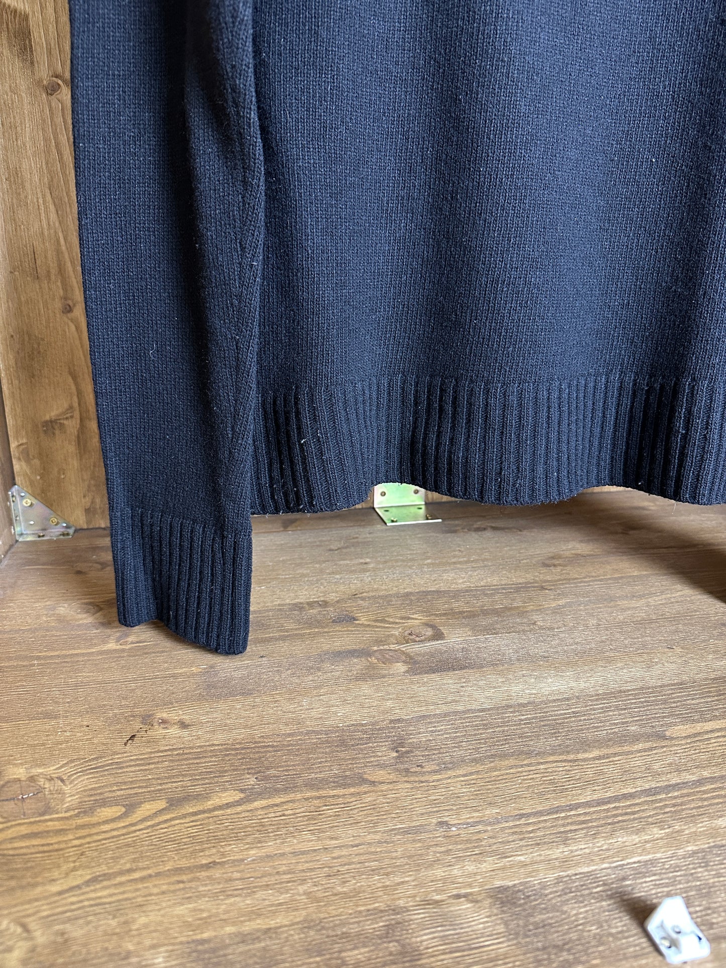 AW06 WOOL CARDIGAN in Black