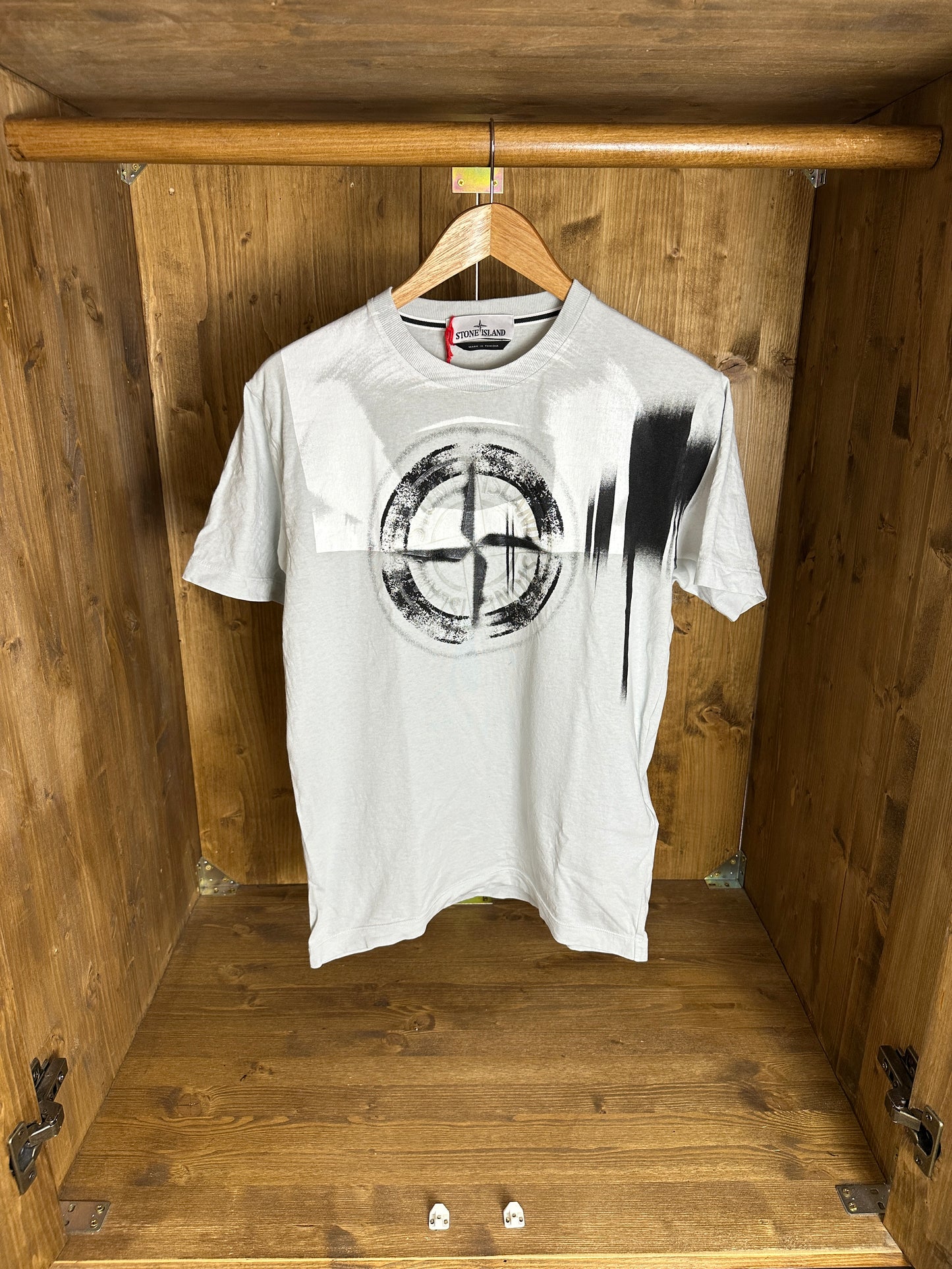 AW22 LOGO TEE in Ligth Grey