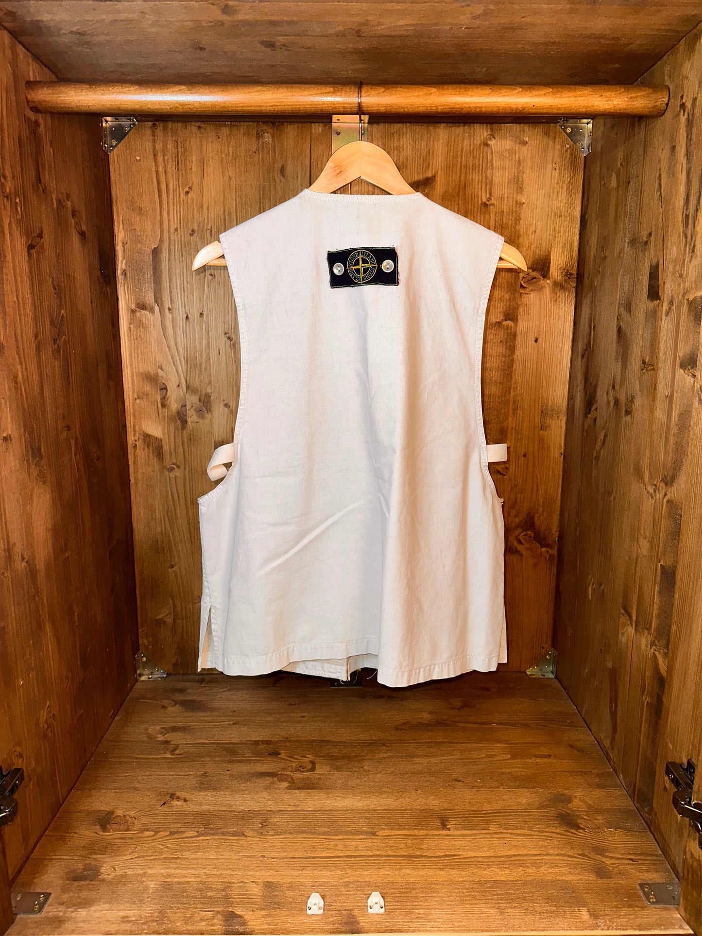 SS1983 TELA STELLA WHITE UTILITY REFLECTIVE VEST