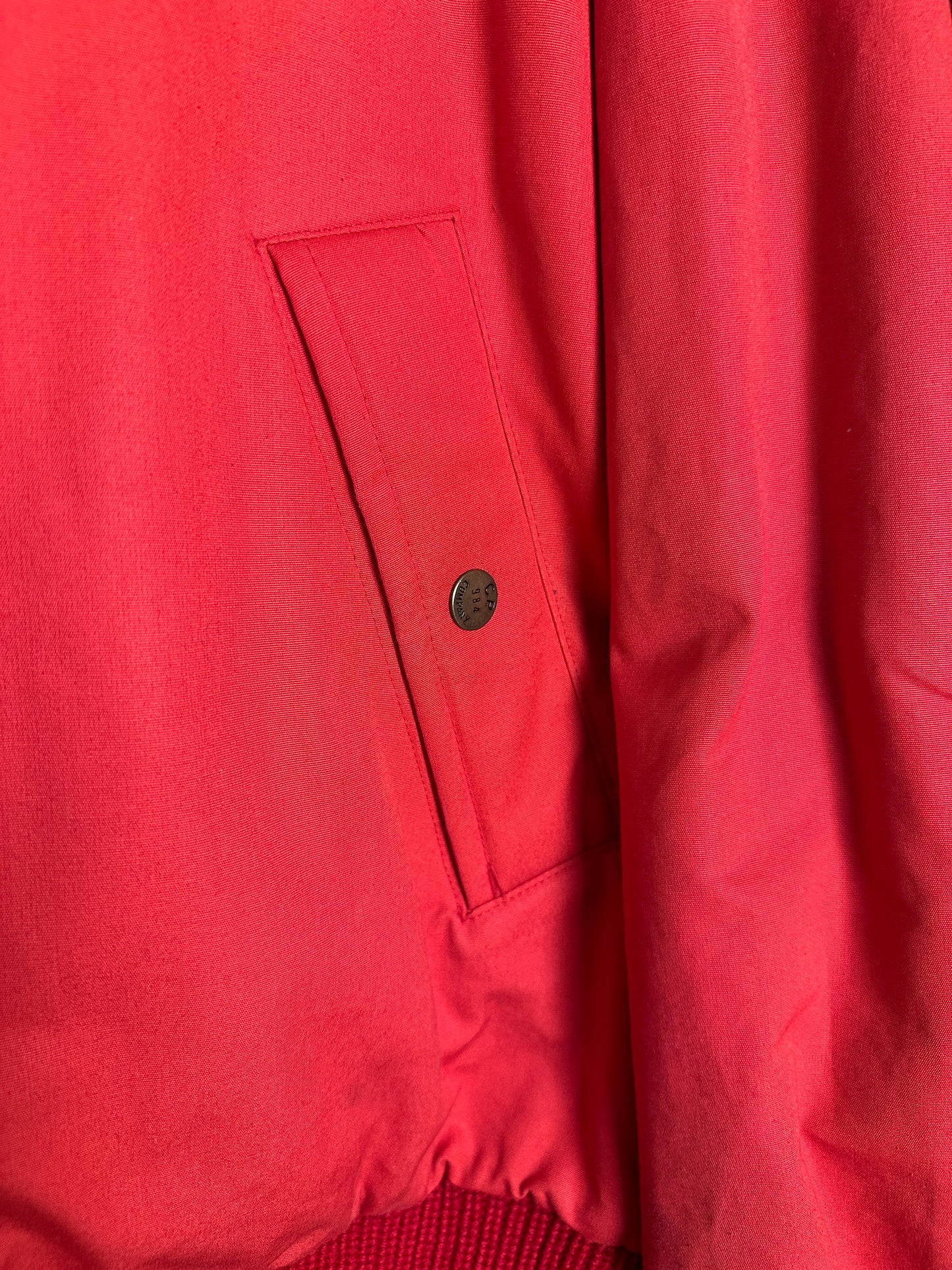 AW84 REVERSIBLE FUR COLLAR BOMBER in Orient Red & Beige Red