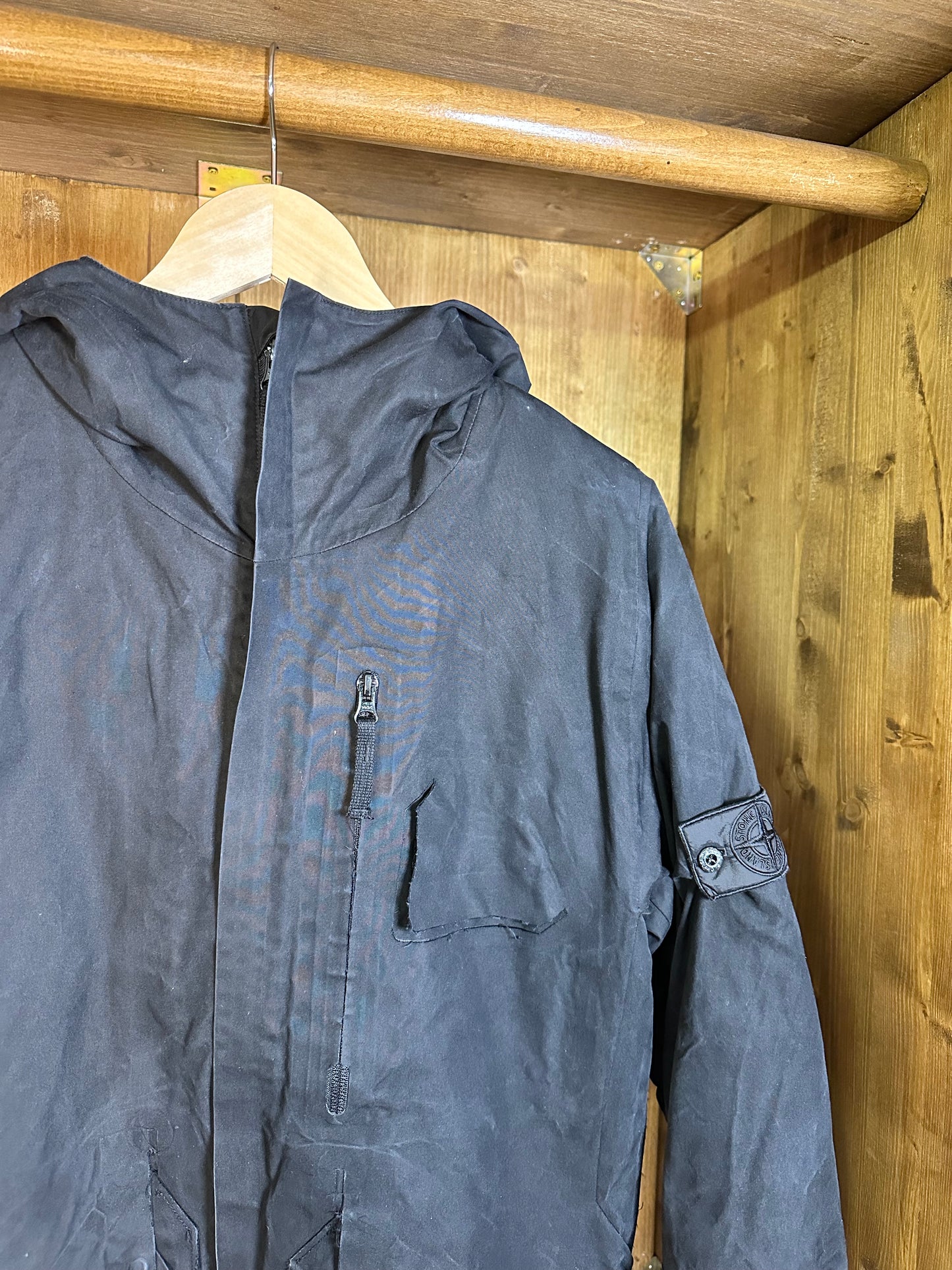 AW09 SHADOW PROJECT VENTILE STEALTH JACKET with detachable fleece white inner