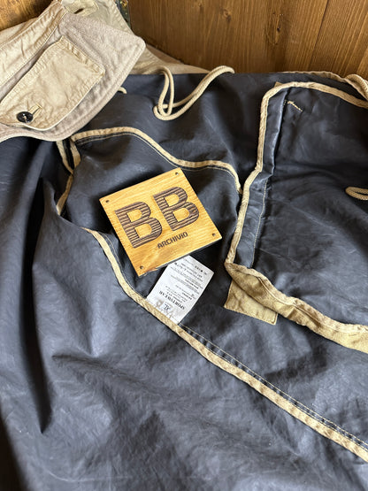 AW03 LINO RESINATO TRENCH COAT in Sand Beige