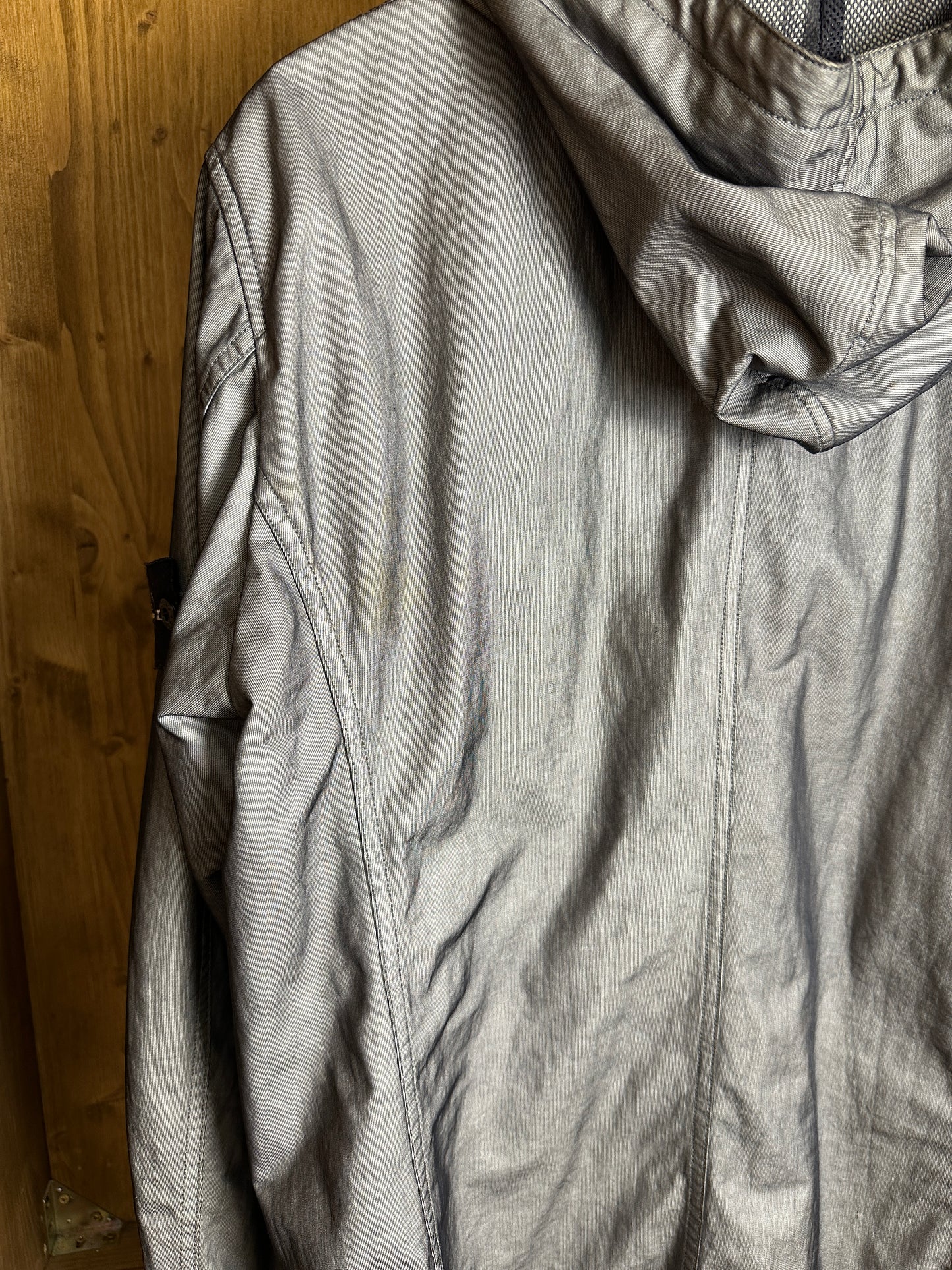 SS09 TYVEK SHIELD in Mouse Grey