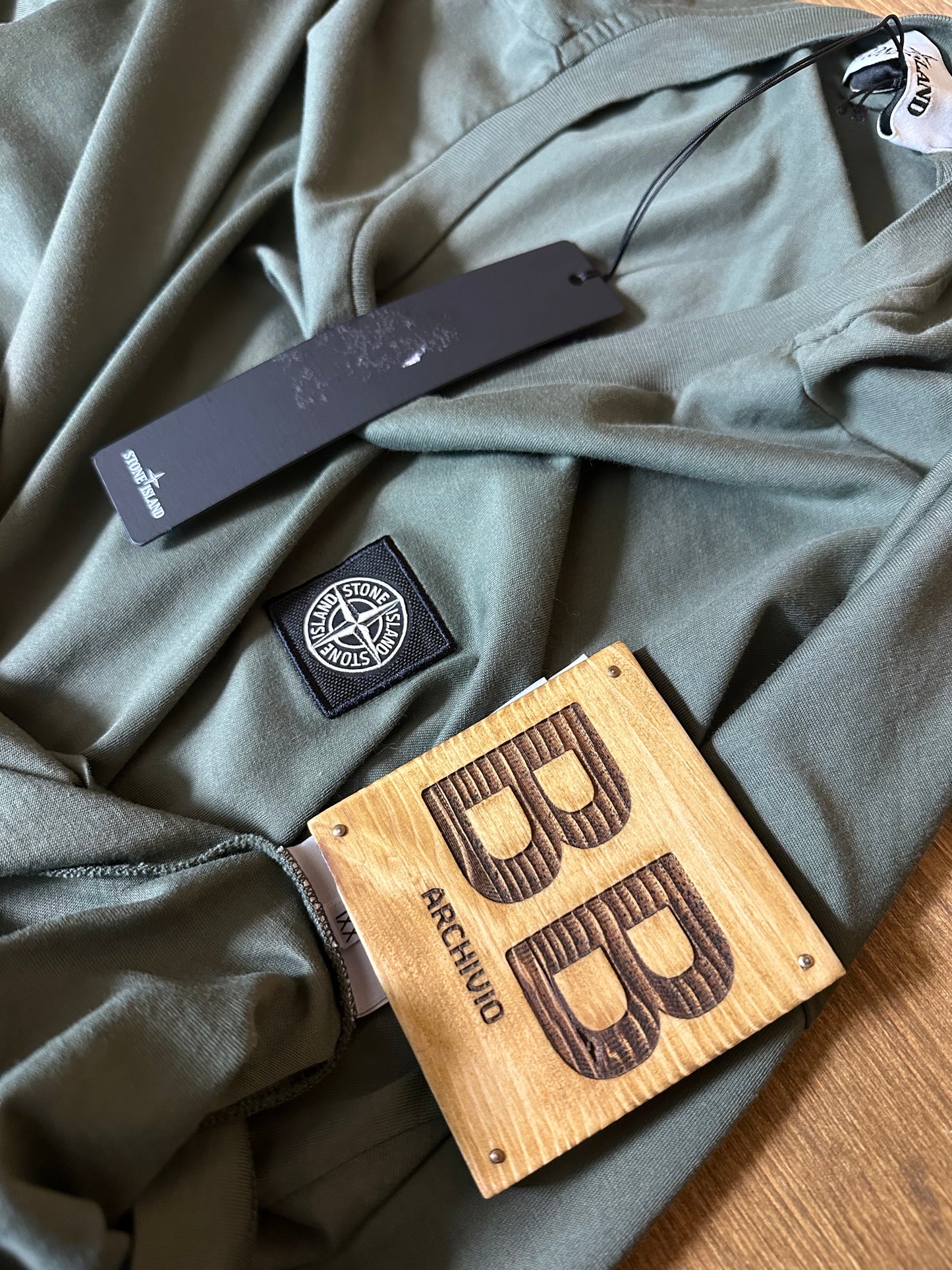 DARK GREEN LONG-SLEEVE