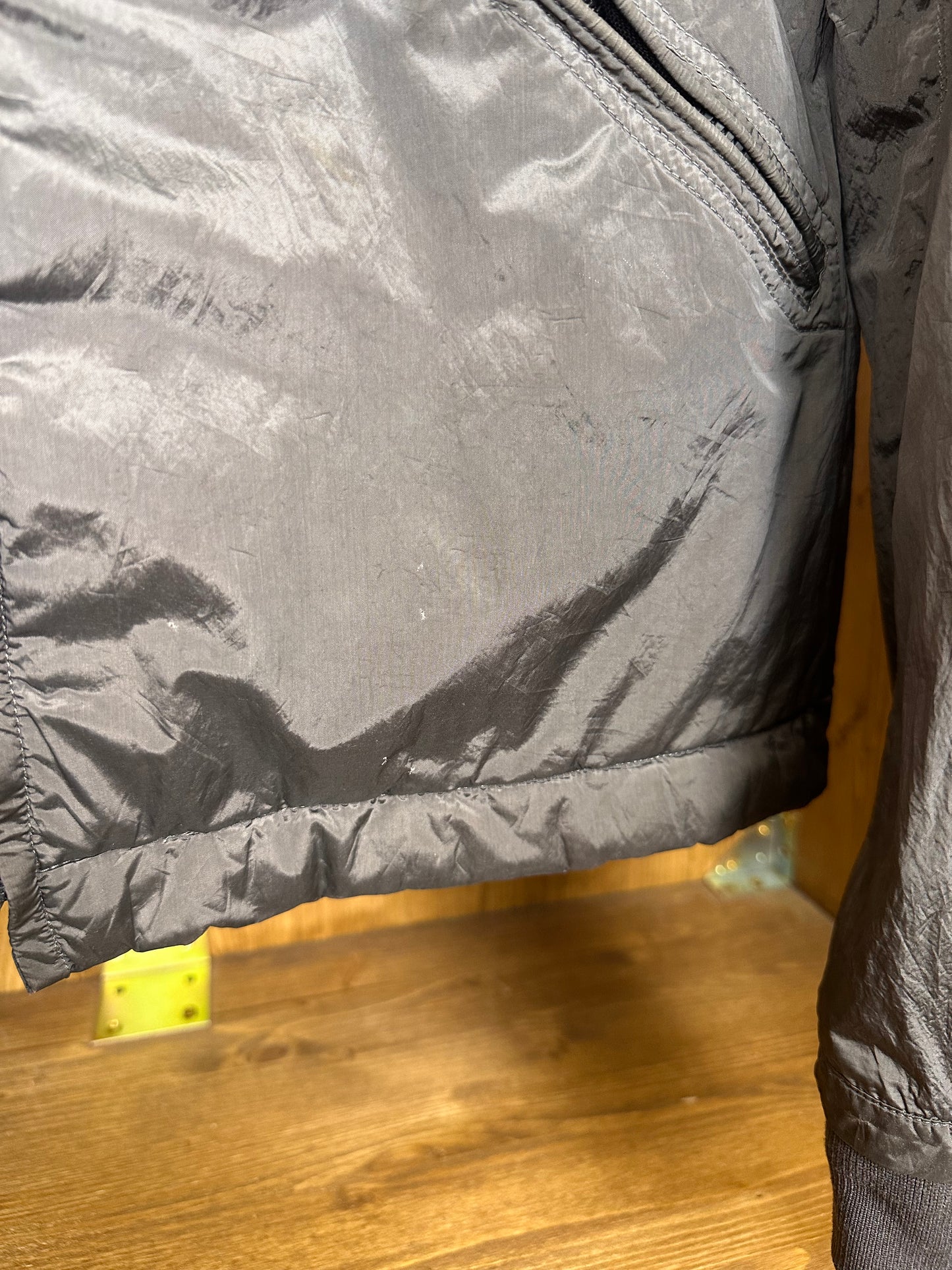 AW08 NYLON METAL QUILTED BOMBER in Dark Grey