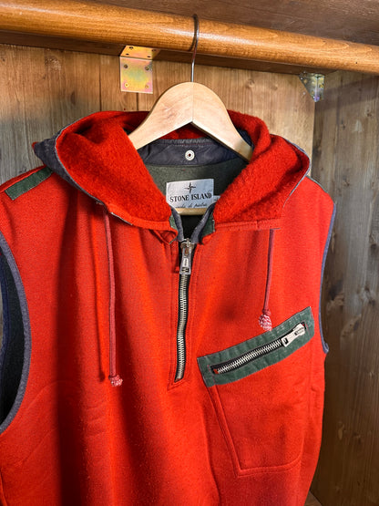 SS1982 TELA STELLA FLEECE RED GILET