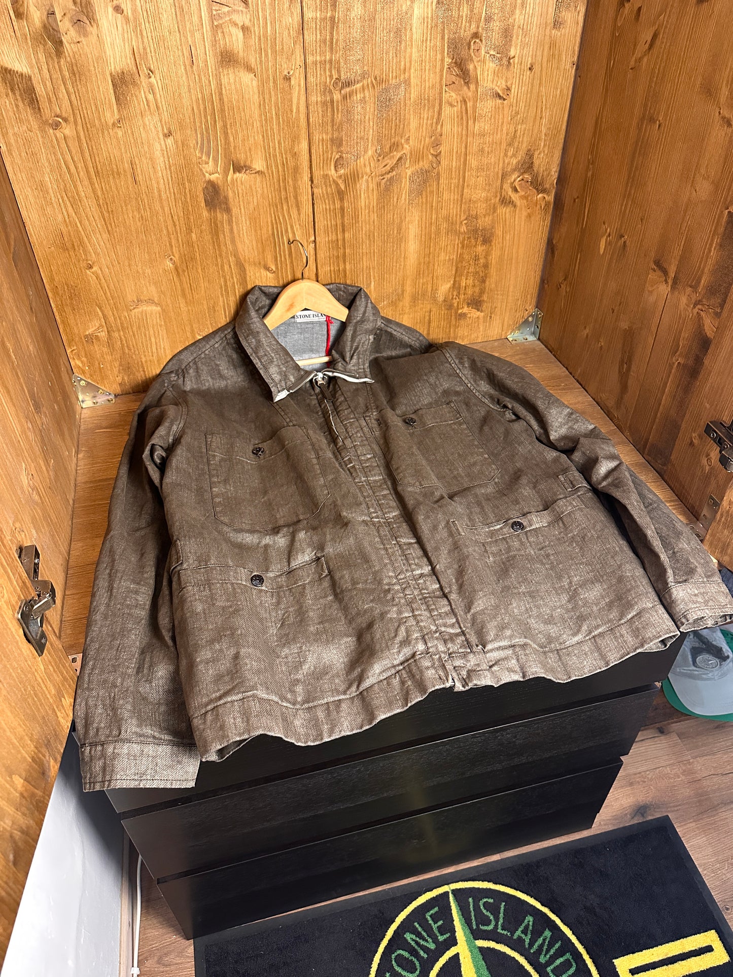 SS03 LINO RESINATO OVERSHIRT in Beige Grey
