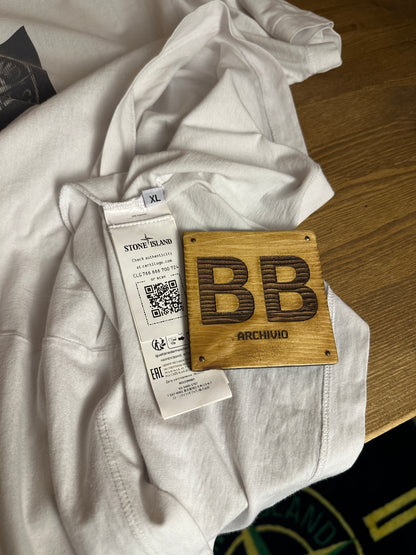 SS23 LOGO TEE in White & Grey